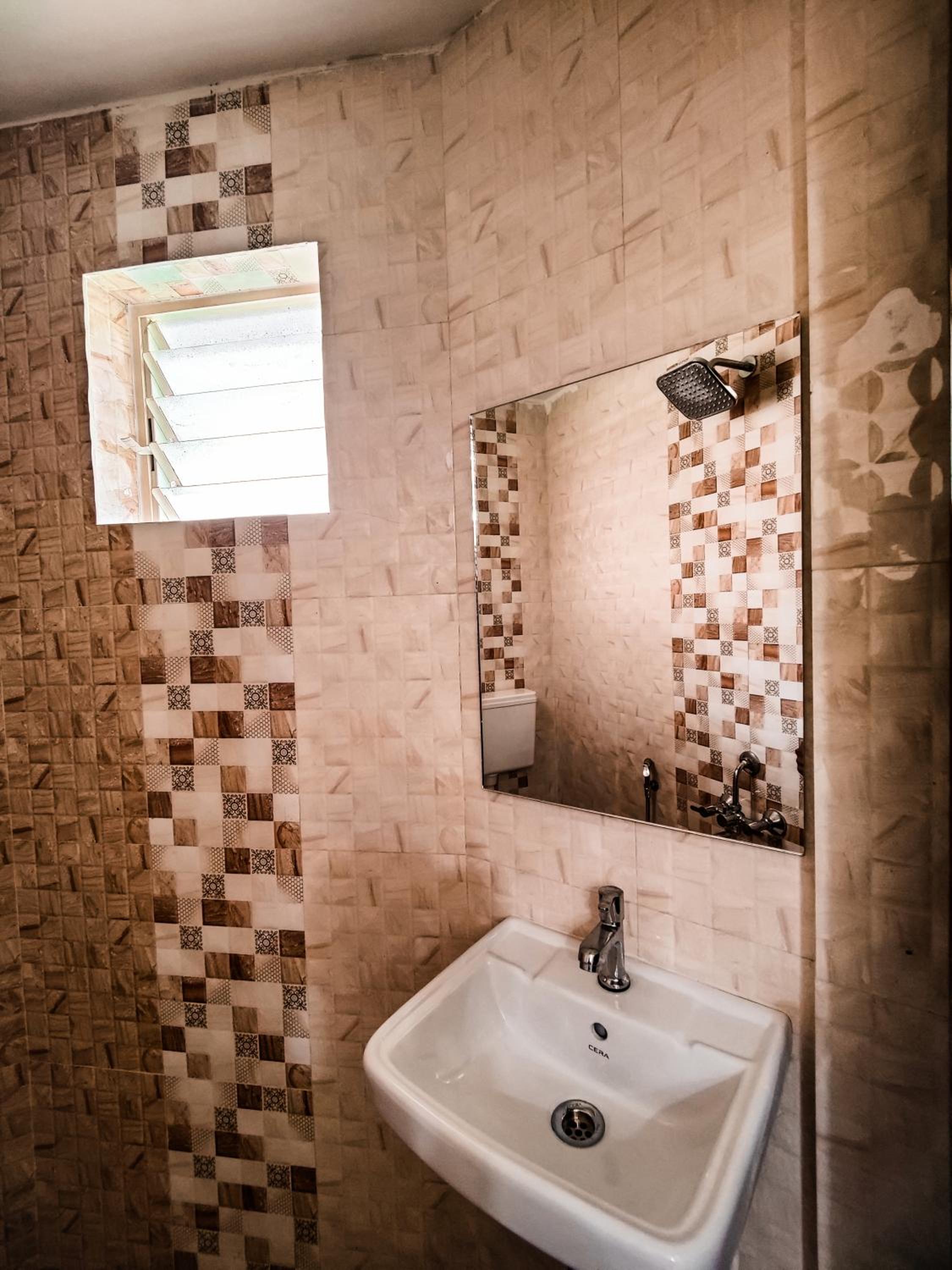 Triple Room - Photo 44