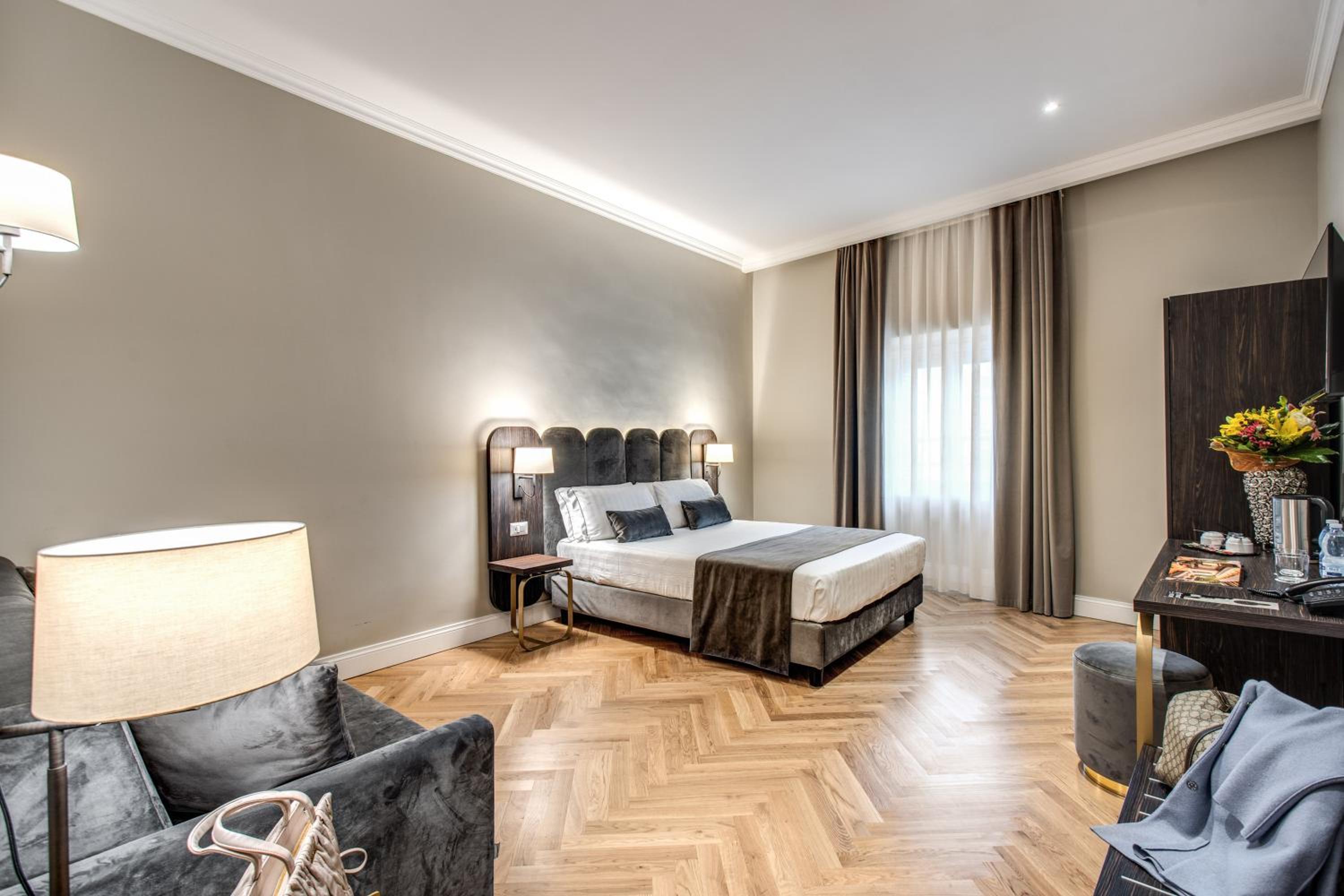 Quadruple Room - Separate Building Via del Tritone 66