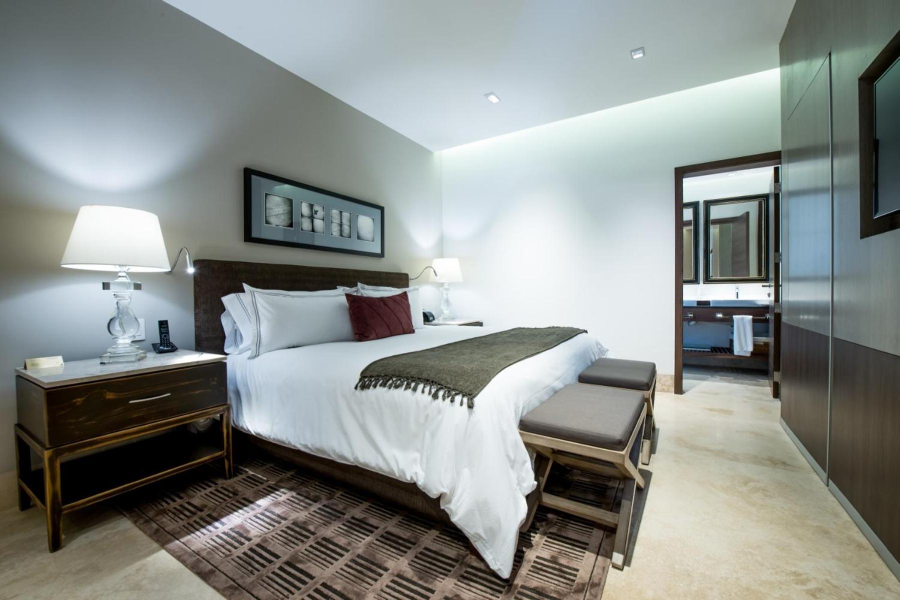 Available room