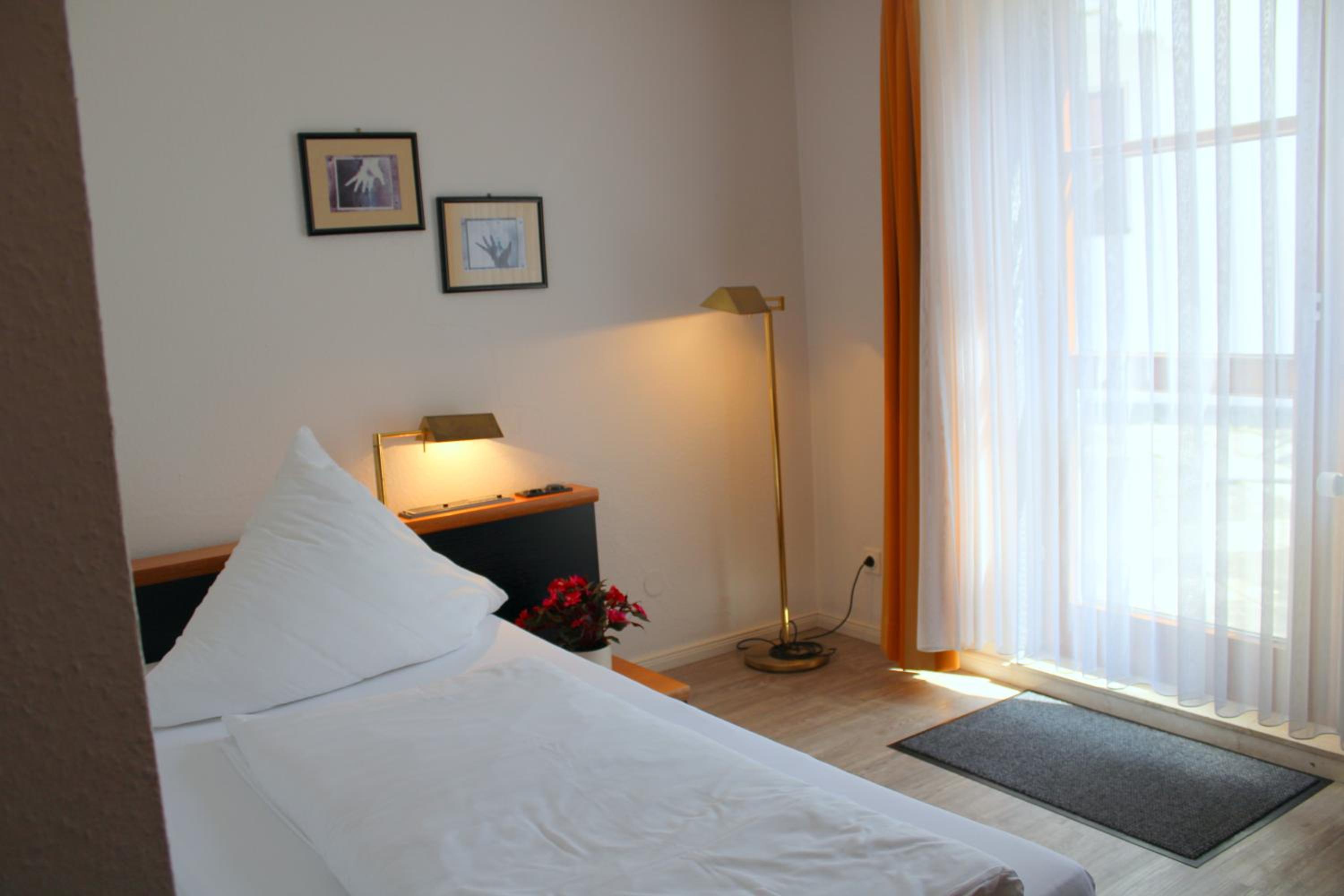 Single Room with Shower photo 2