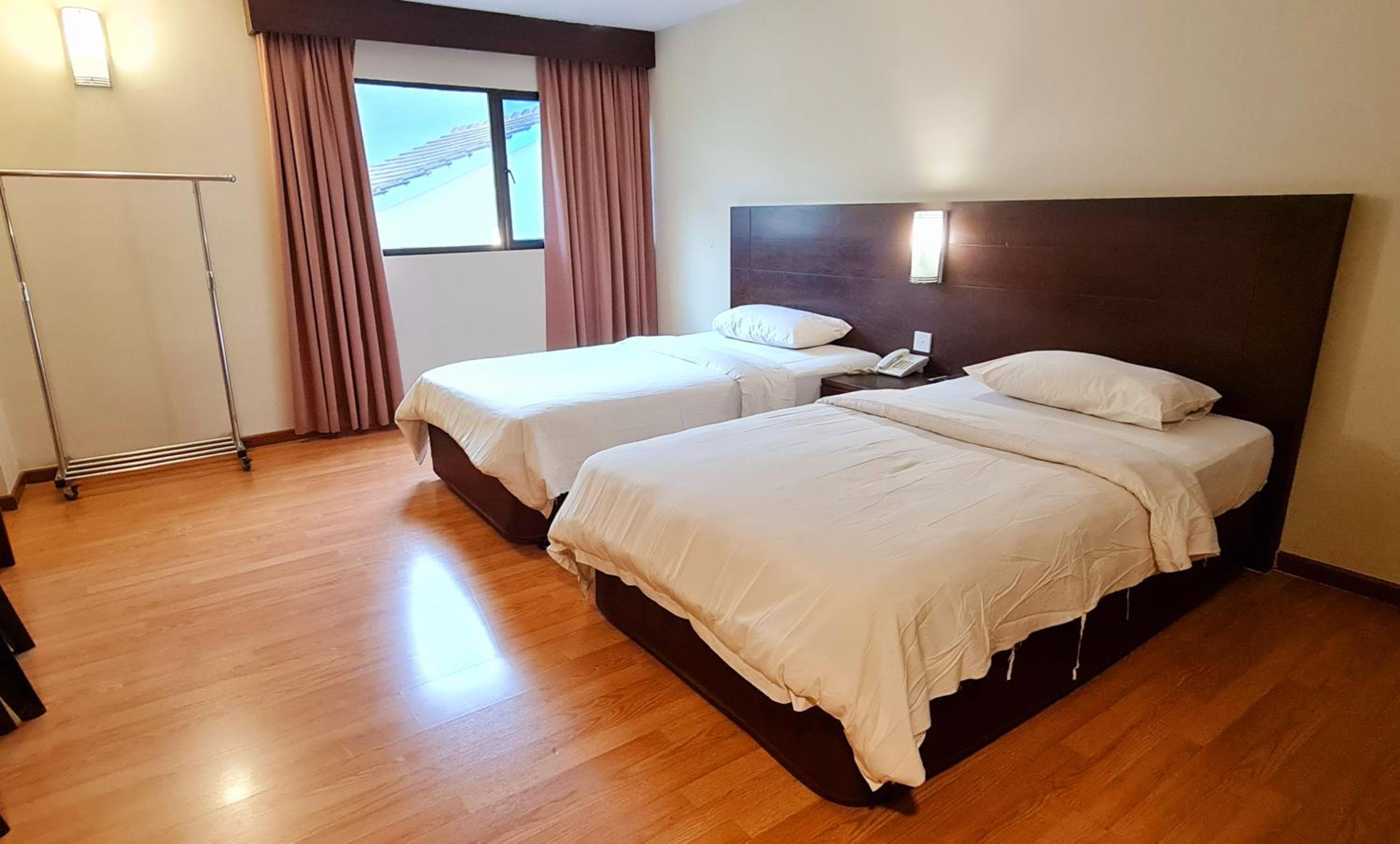Deluxe Twin Room - Photo 4