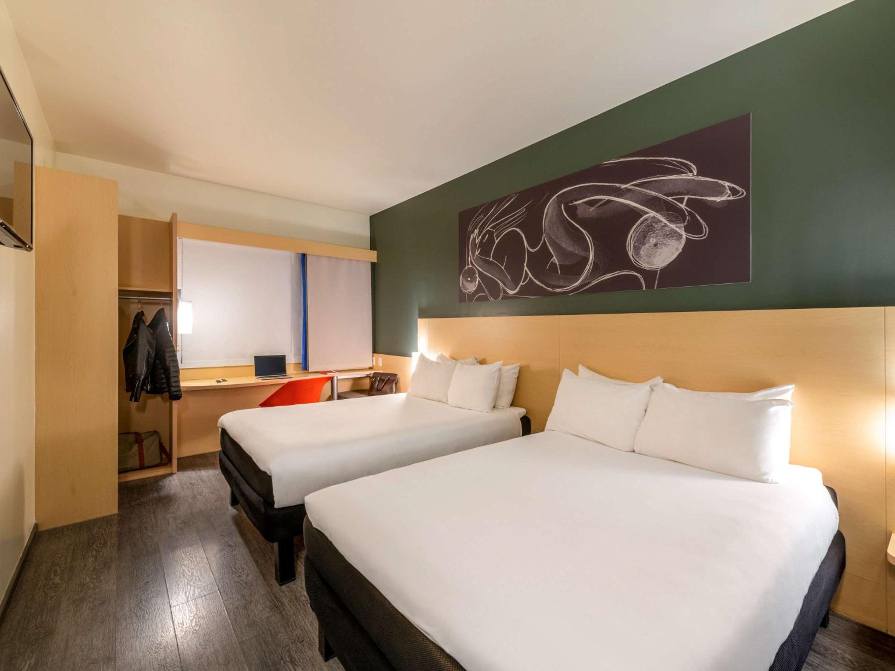 Standard Twin Room photo 2