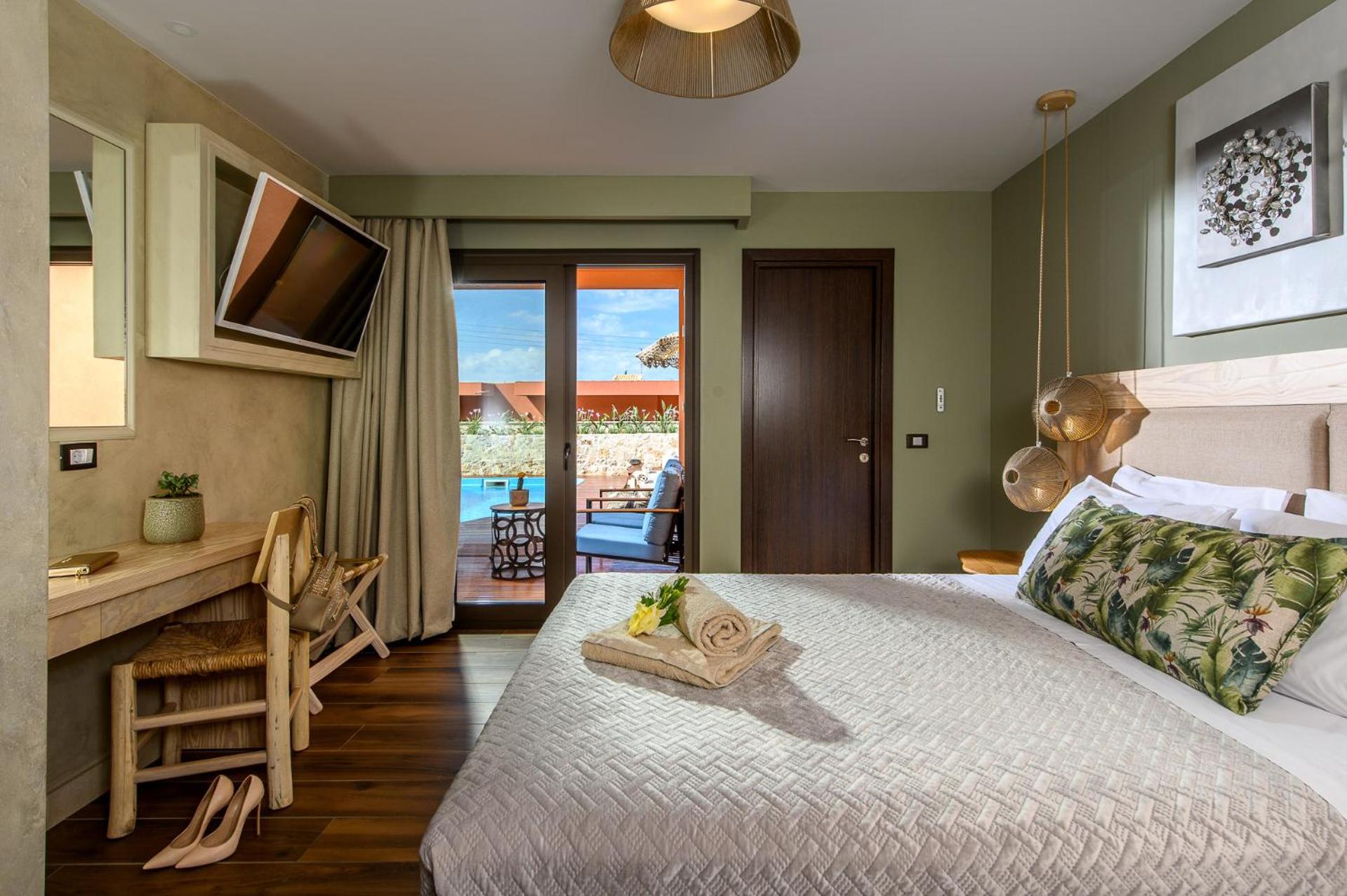 Platinum Two Bedroom Suite Outdoor Jacuzzi & Private Pool - Photo 2