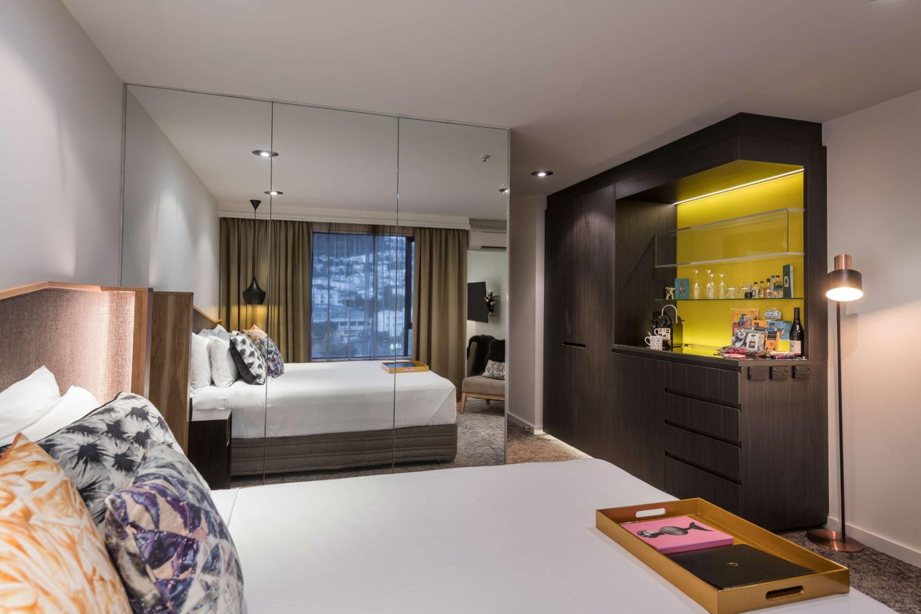 QT Superior King Room - Photo 1