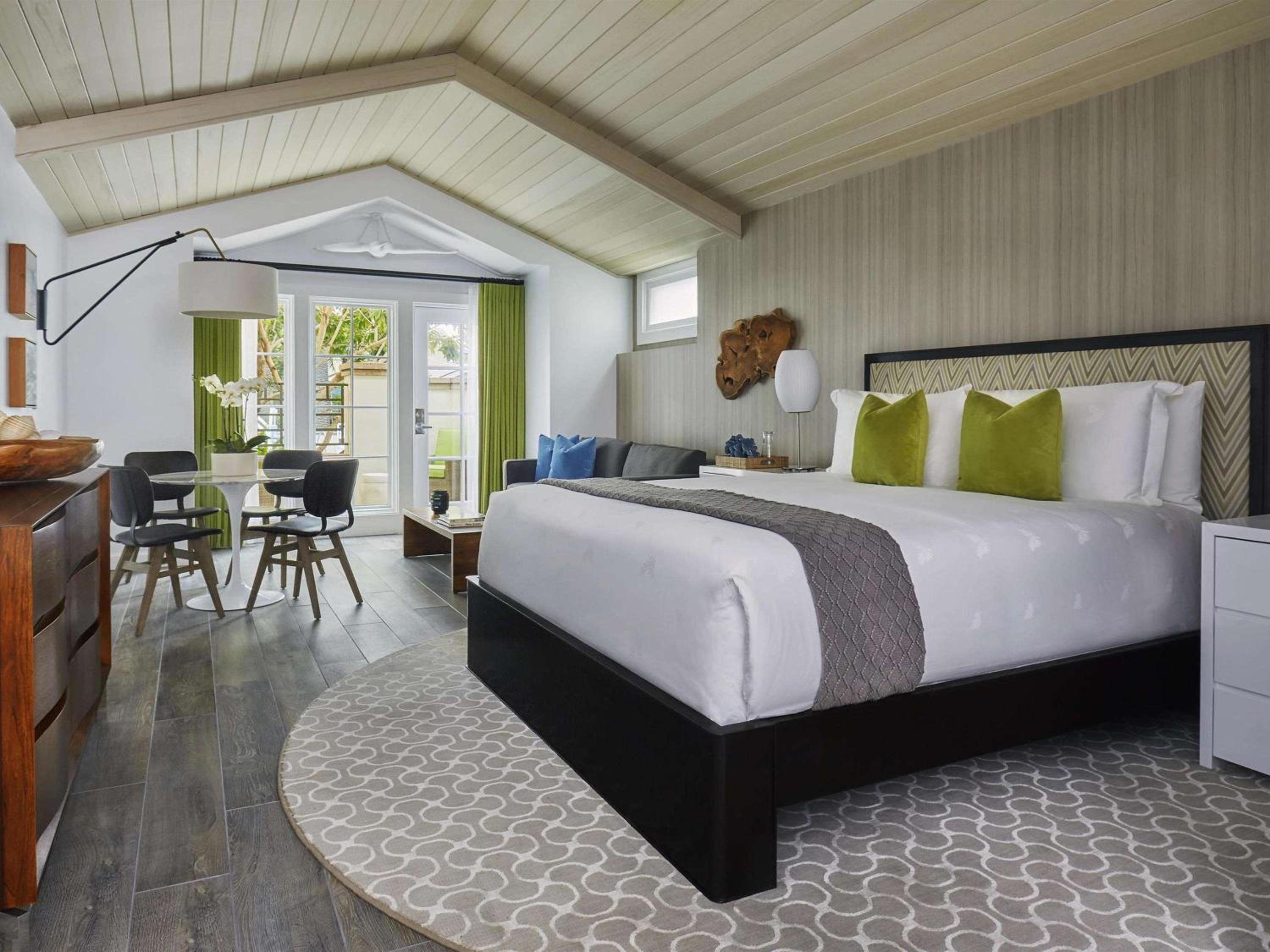 Premier Bungalow with Patio