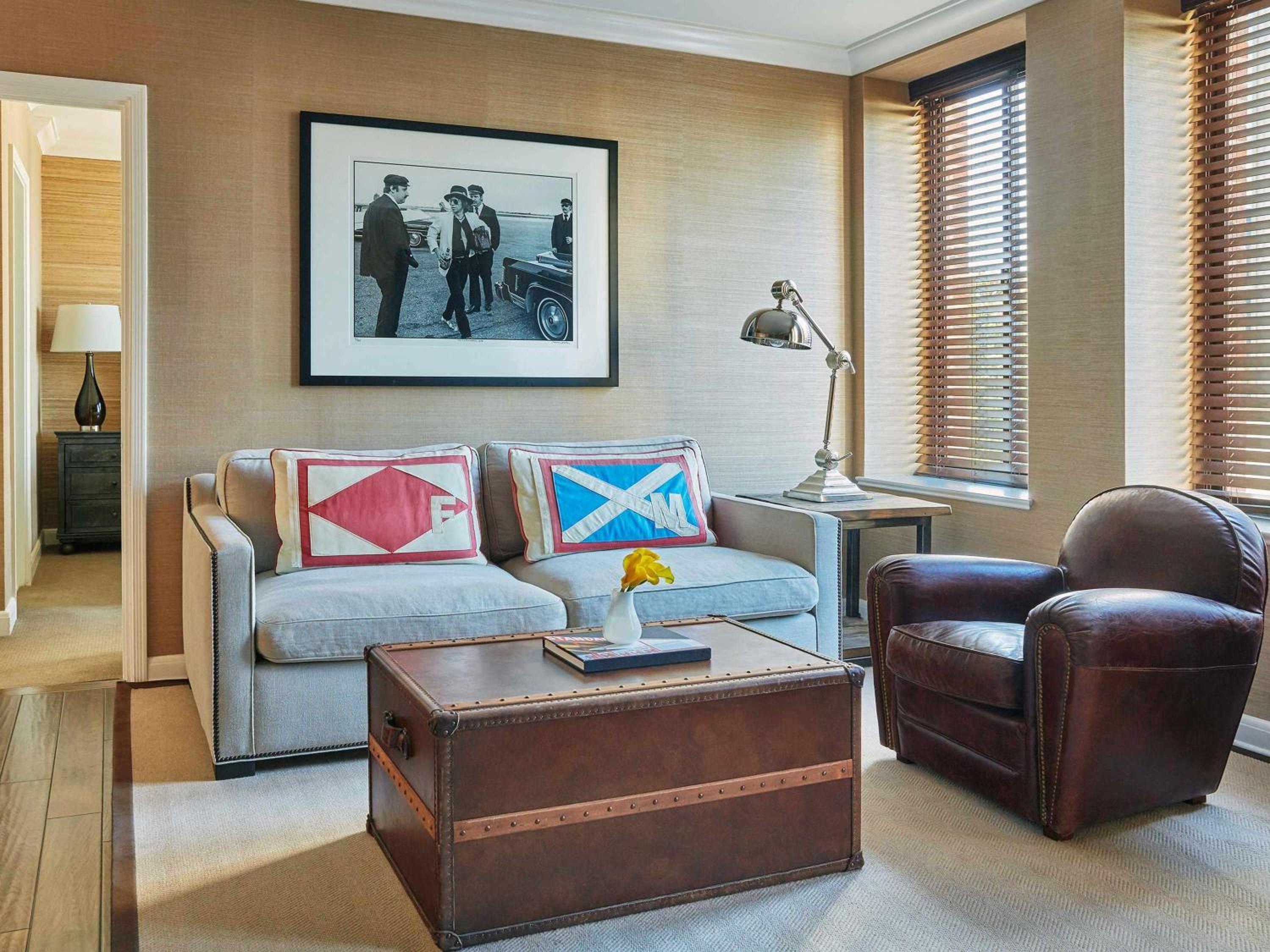 Signature Suite with Ocean View thumbnail 6