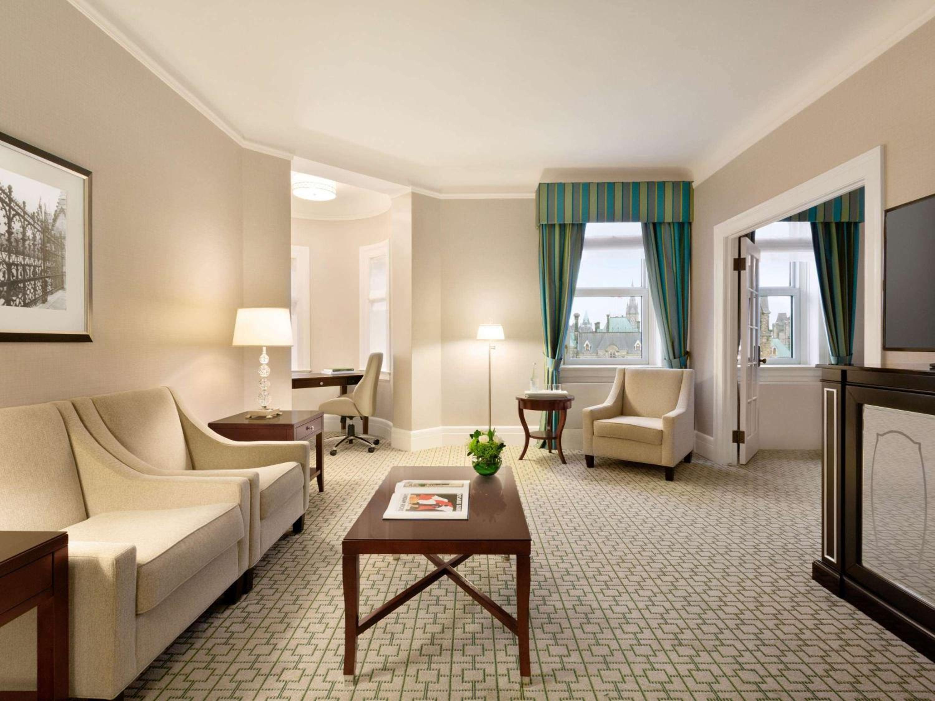 Corner Suite King NS