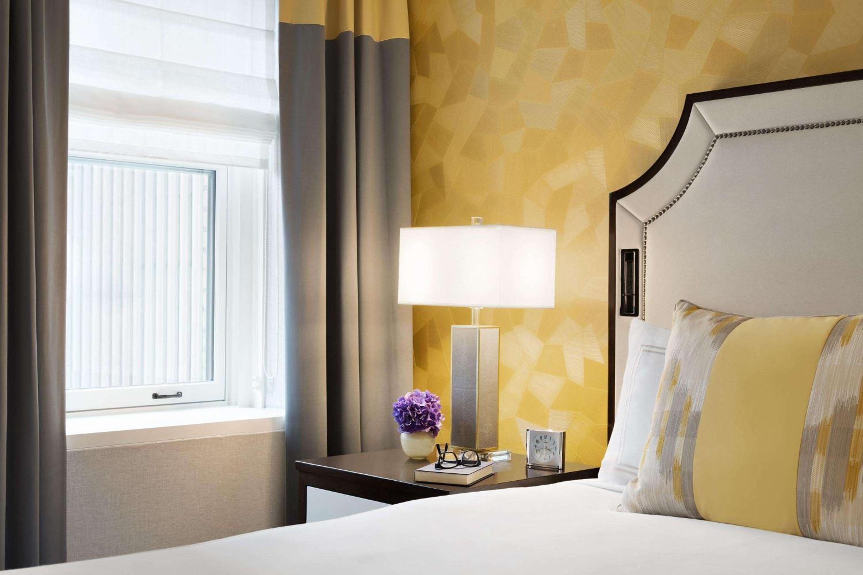 Signature Room With Two Double Beds And Roll-In Shower - Mobility/Hearing Accessible