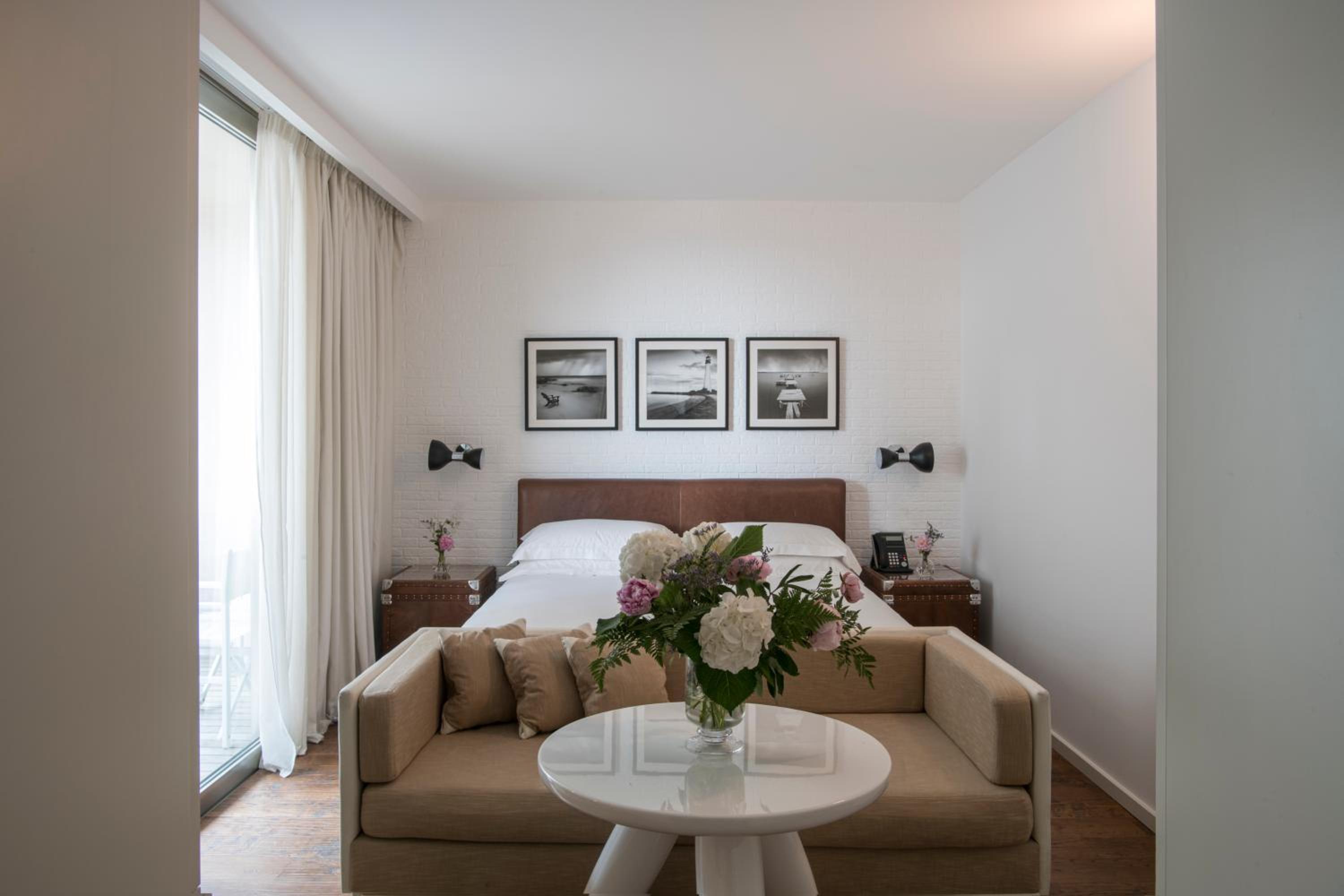 Deluxe Double Room - Photo 7