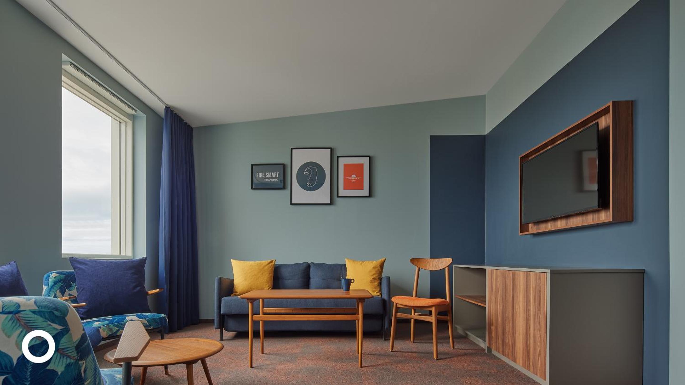 Suite with Spa Access photo 1