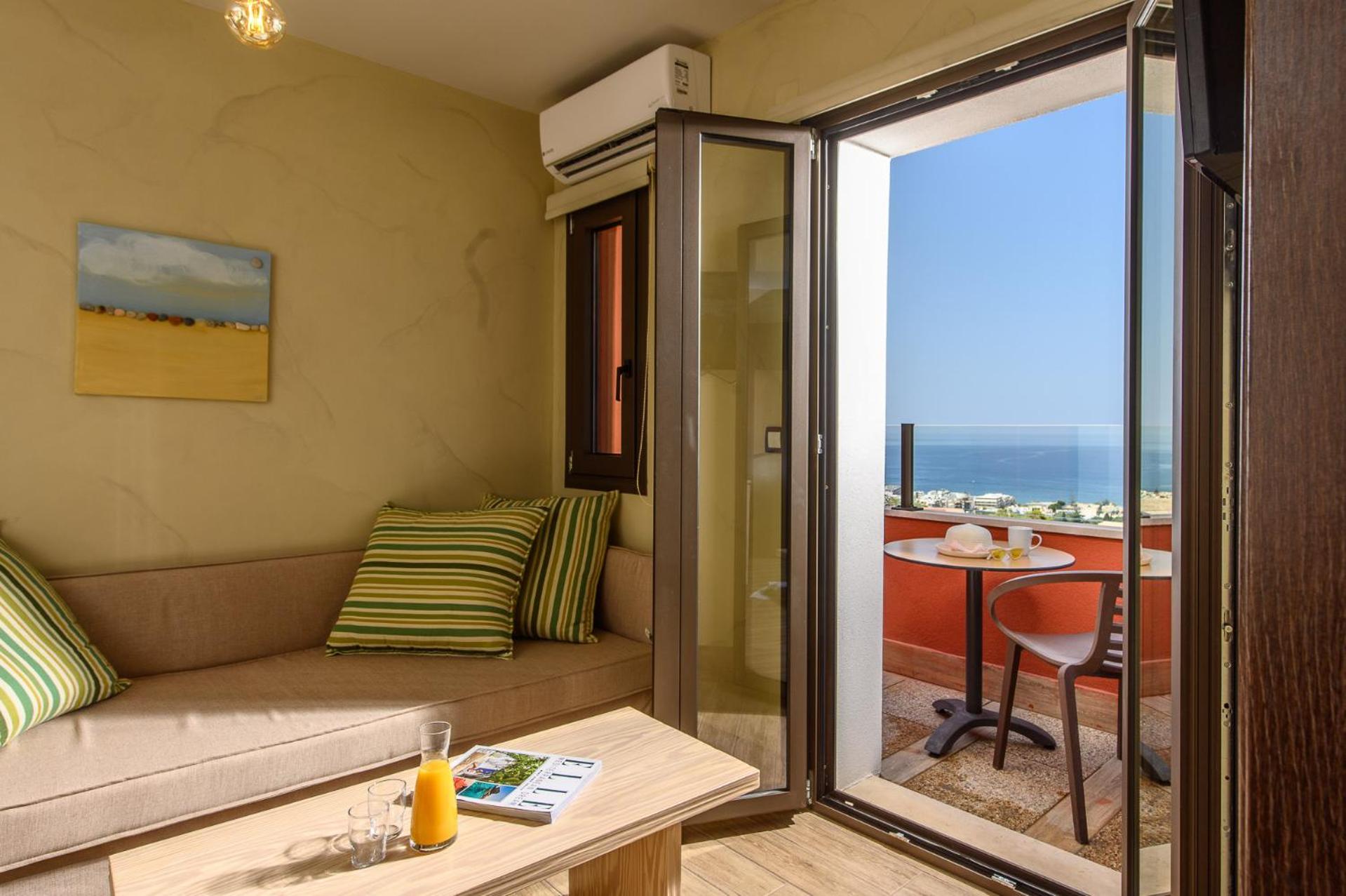 Luxury Two Bedroom Suite Sea View Outdoor Jacuzzi - Photo 10