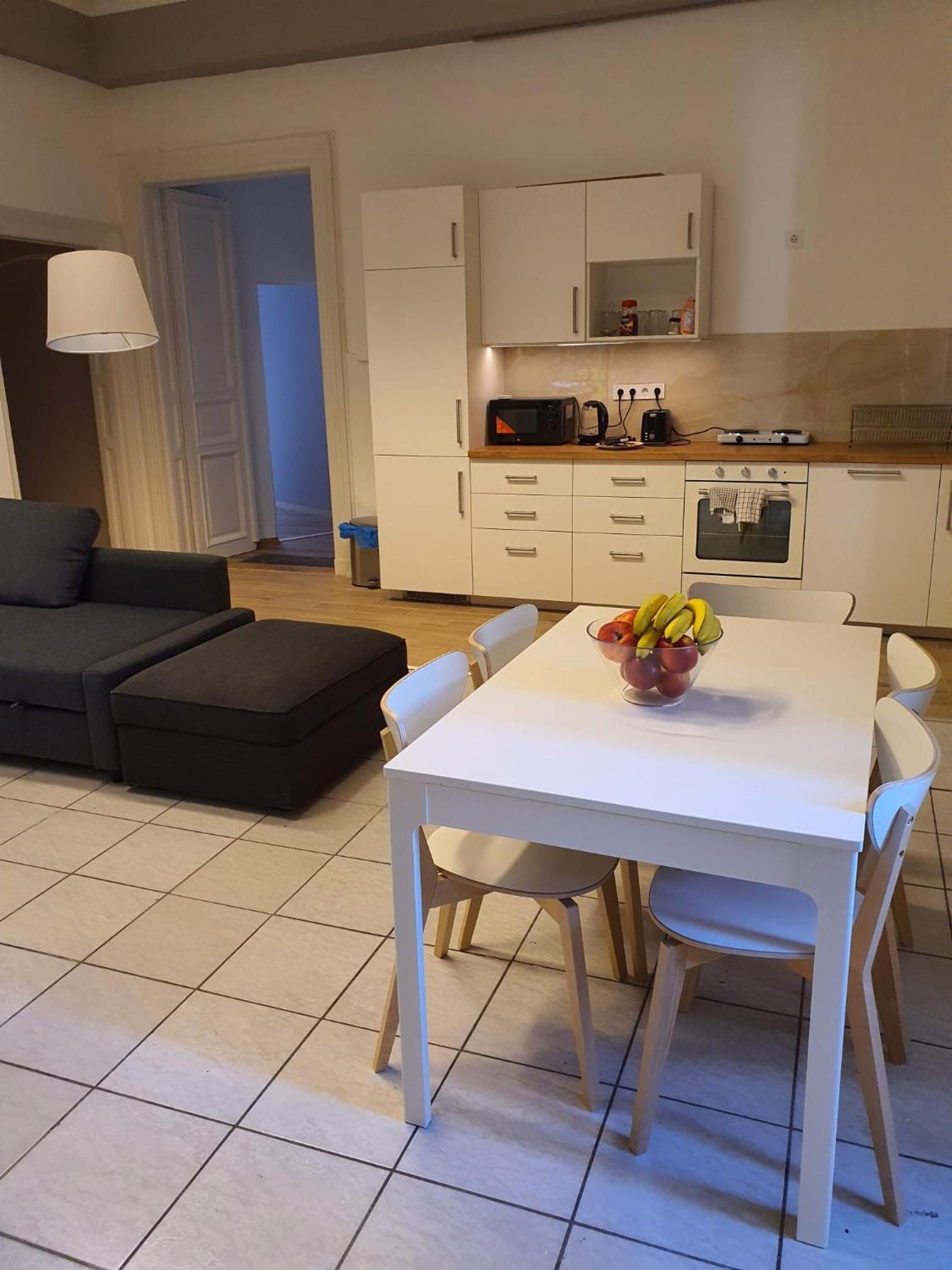 Apartment - Photo 18