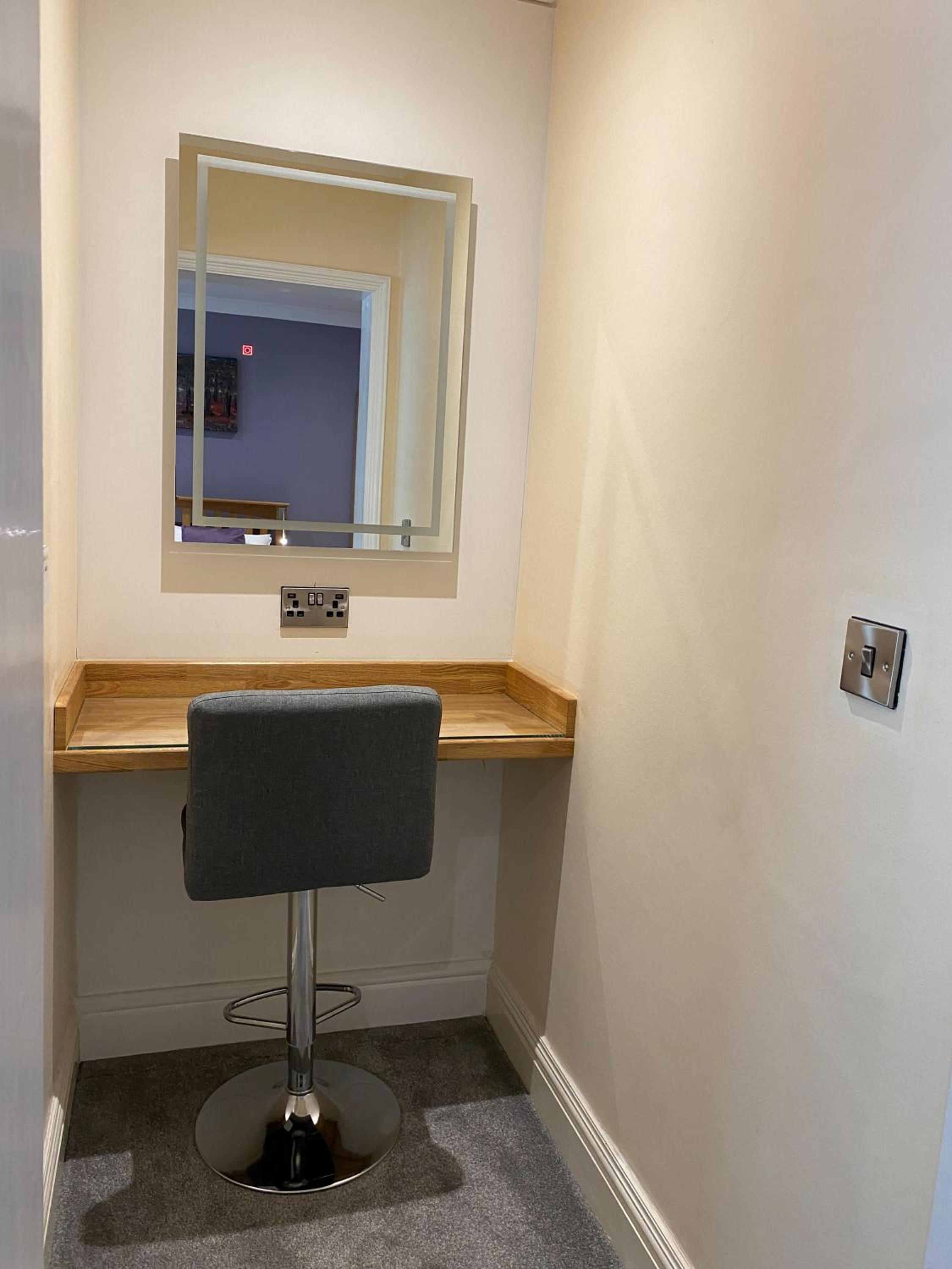 Woodbury Suite photo 3