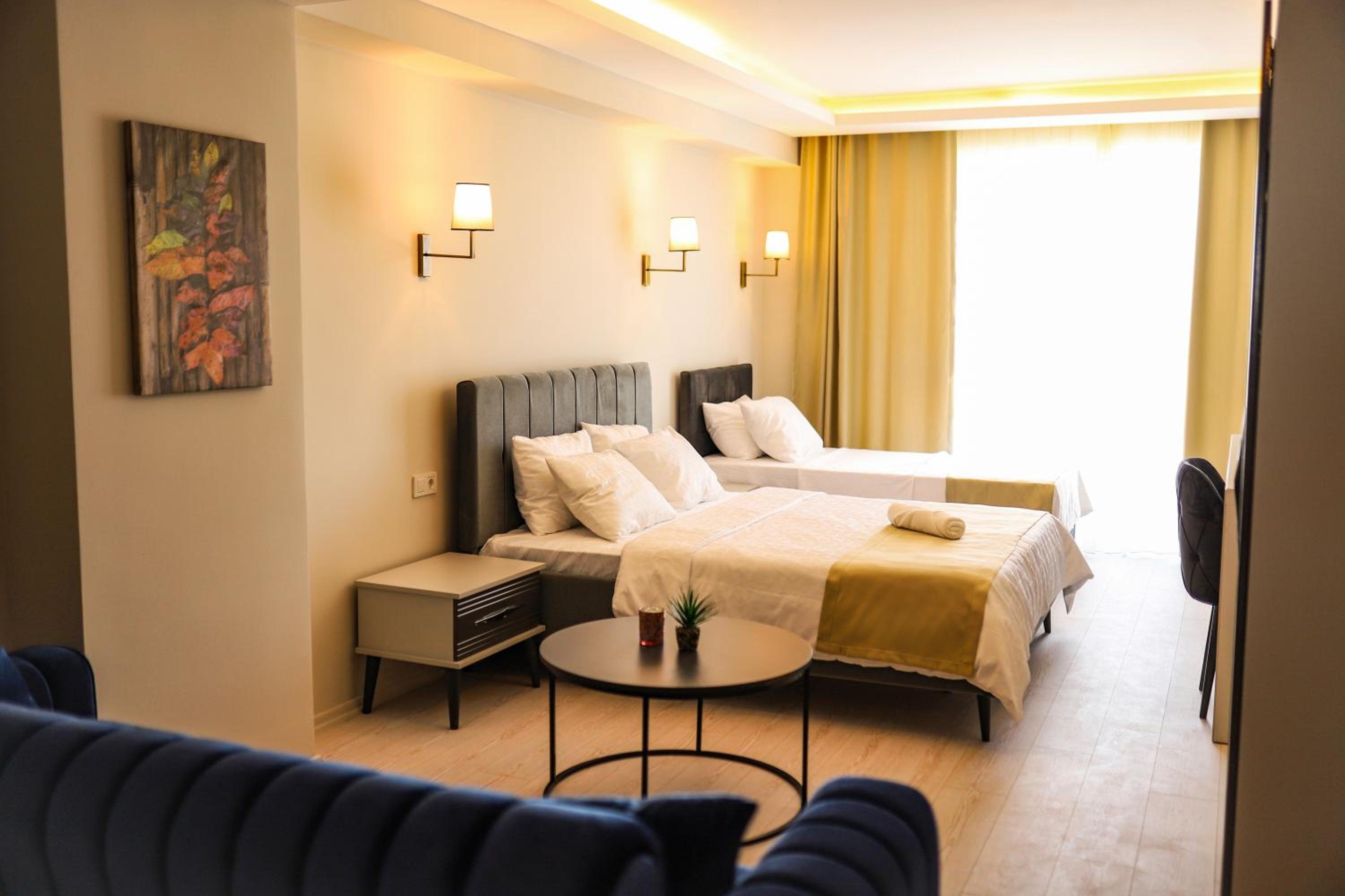 Deluxe Twin Room - Photo 1