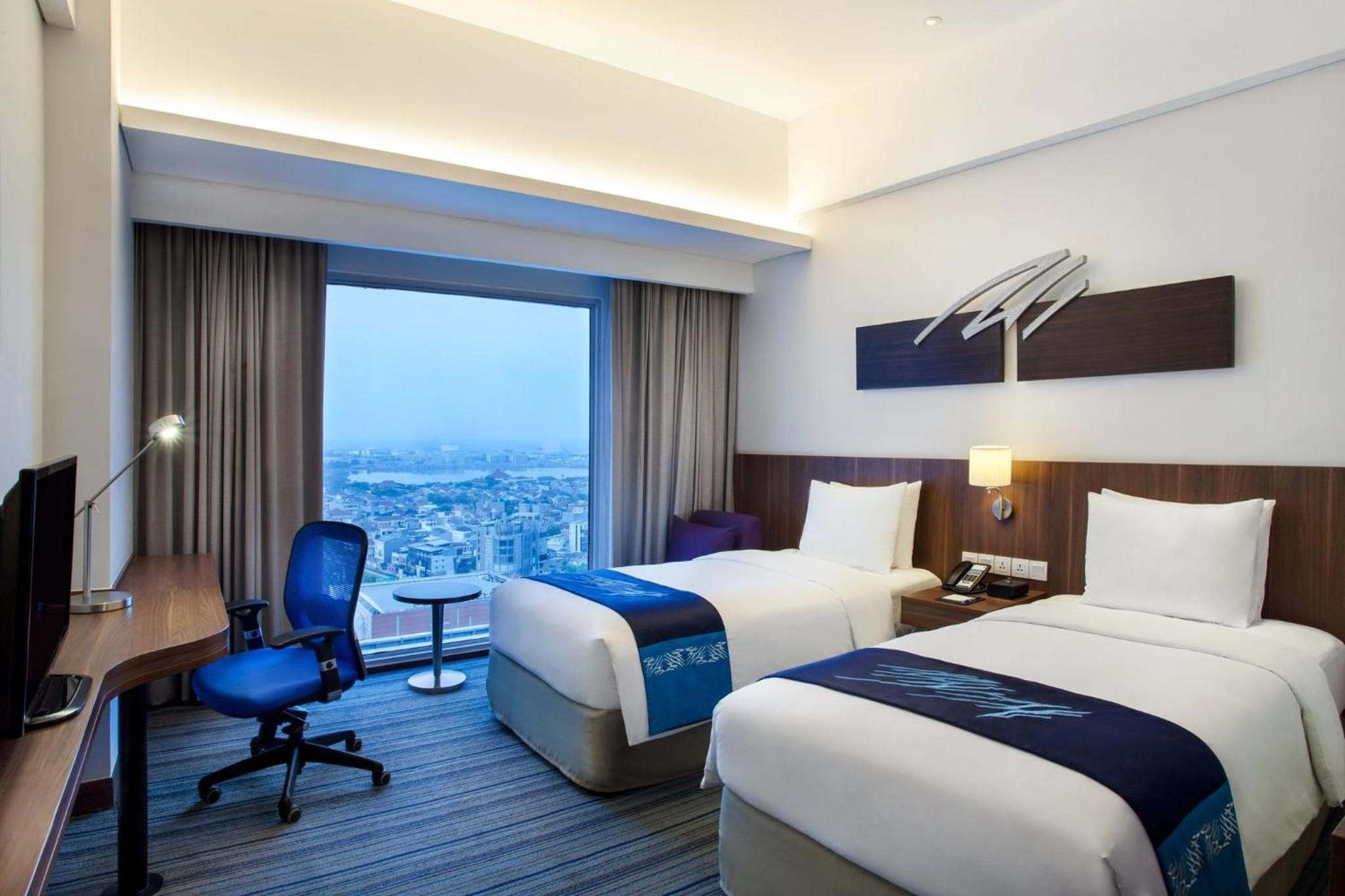 Standard Twin Room - Free Breakfast photo 2