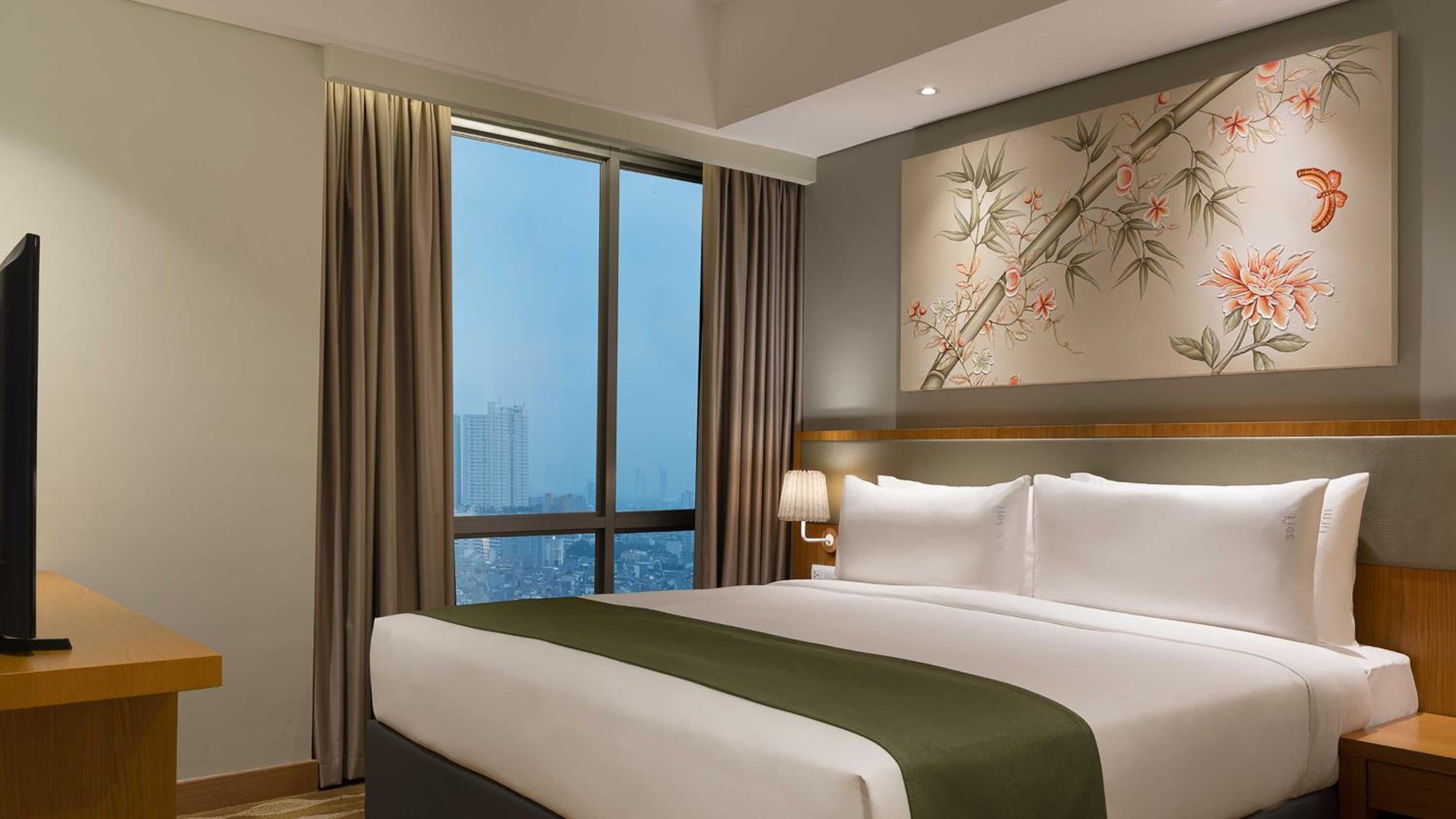 Two-Bedroom Suite with Daybed