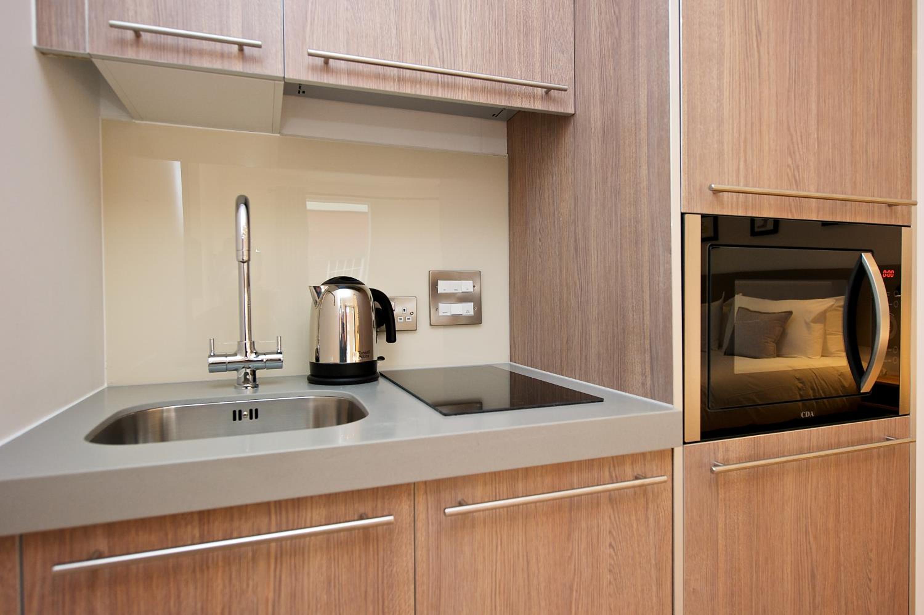 One-Bedroom Apartment (4 Adults) photo 2