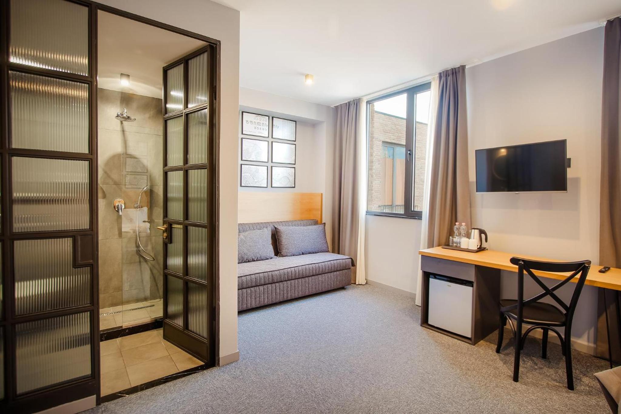 Quadruple Room - Photo 2