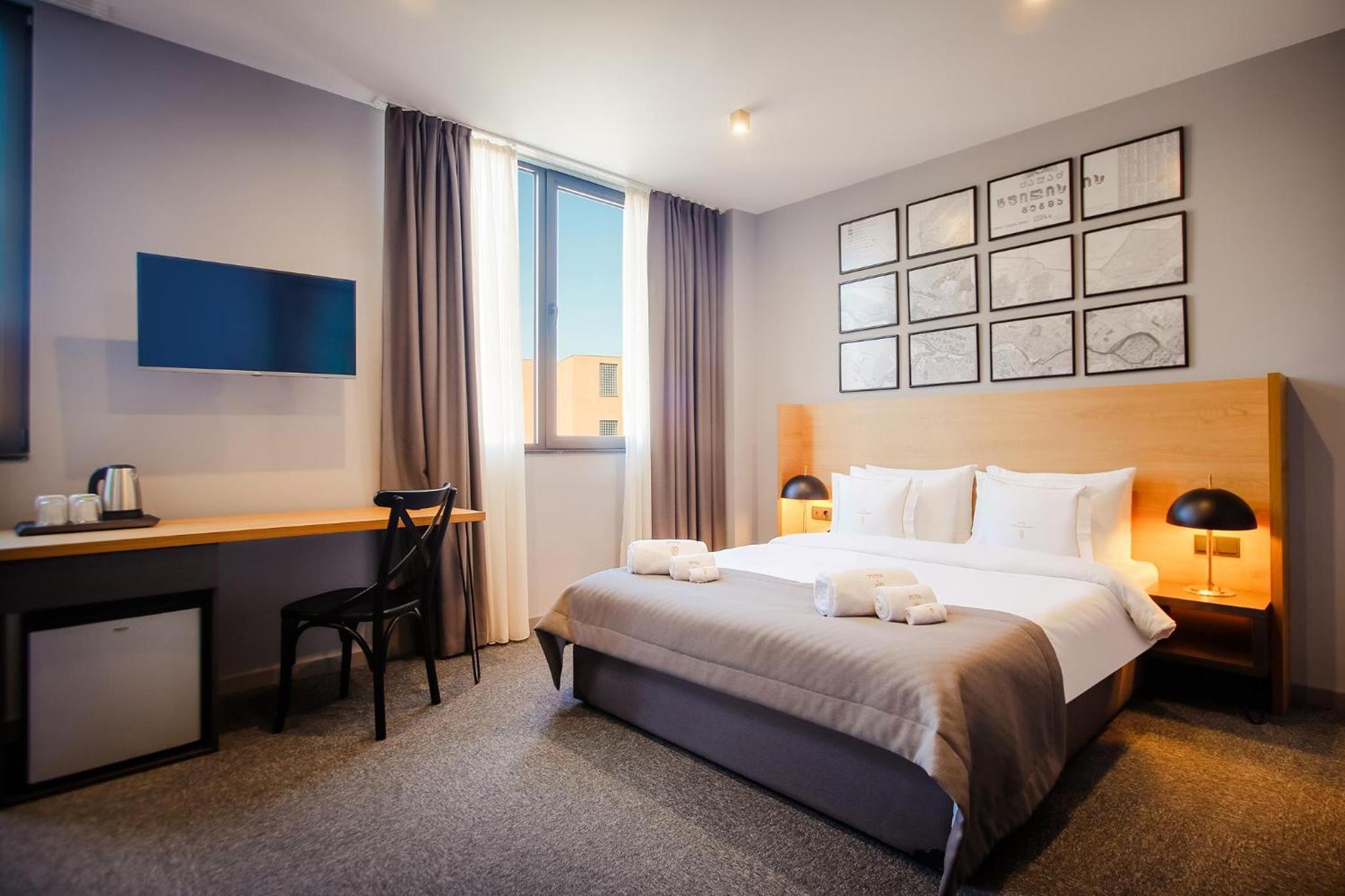 Quadruple Room - Photo 5