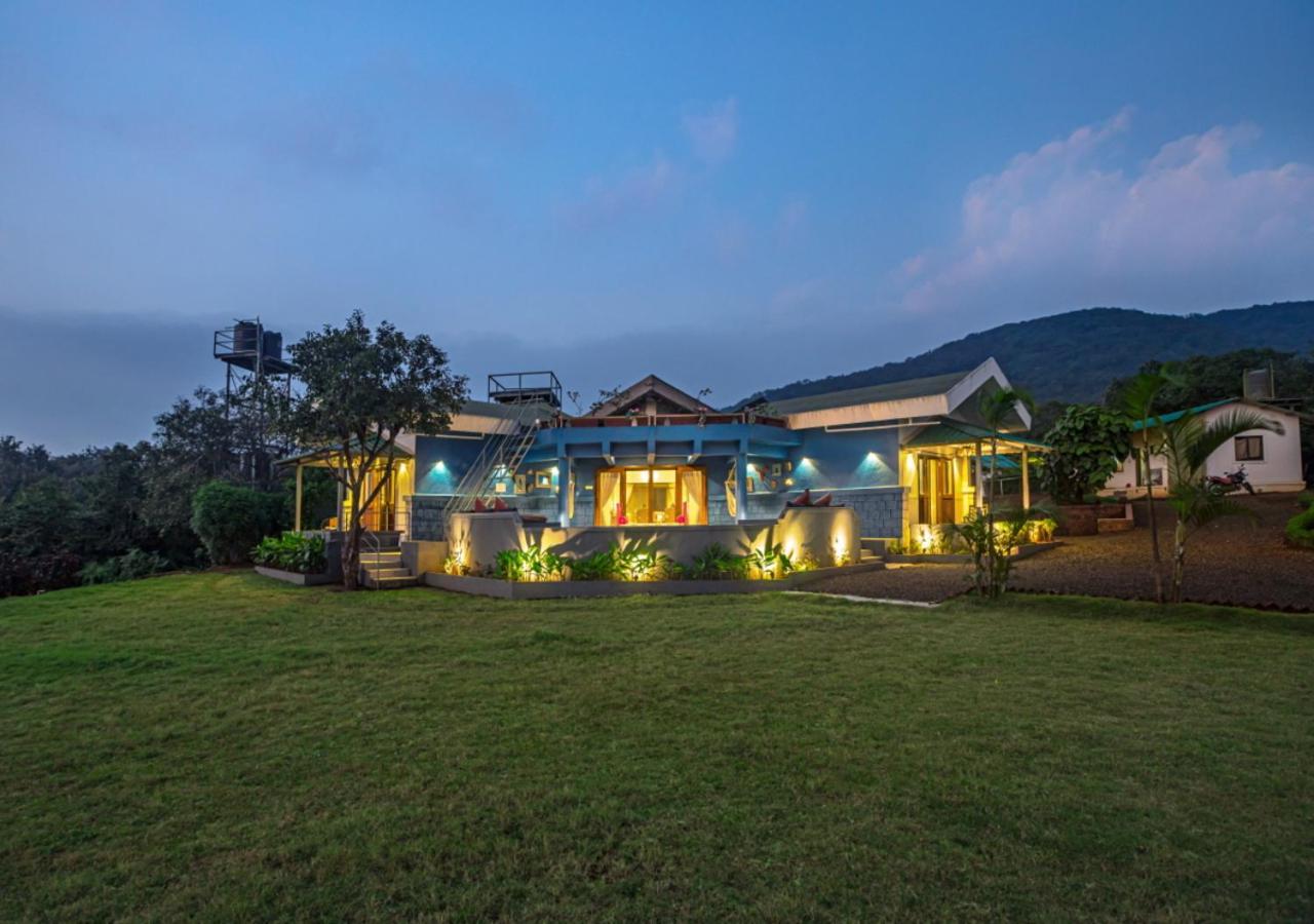 Villa with Garden View photo 2