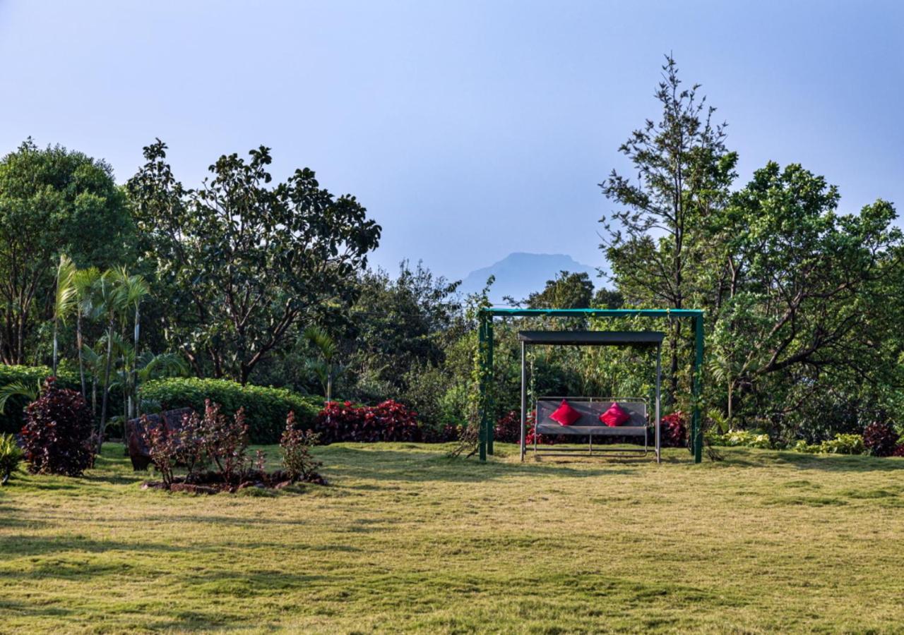 Villa with Garden View photo 3