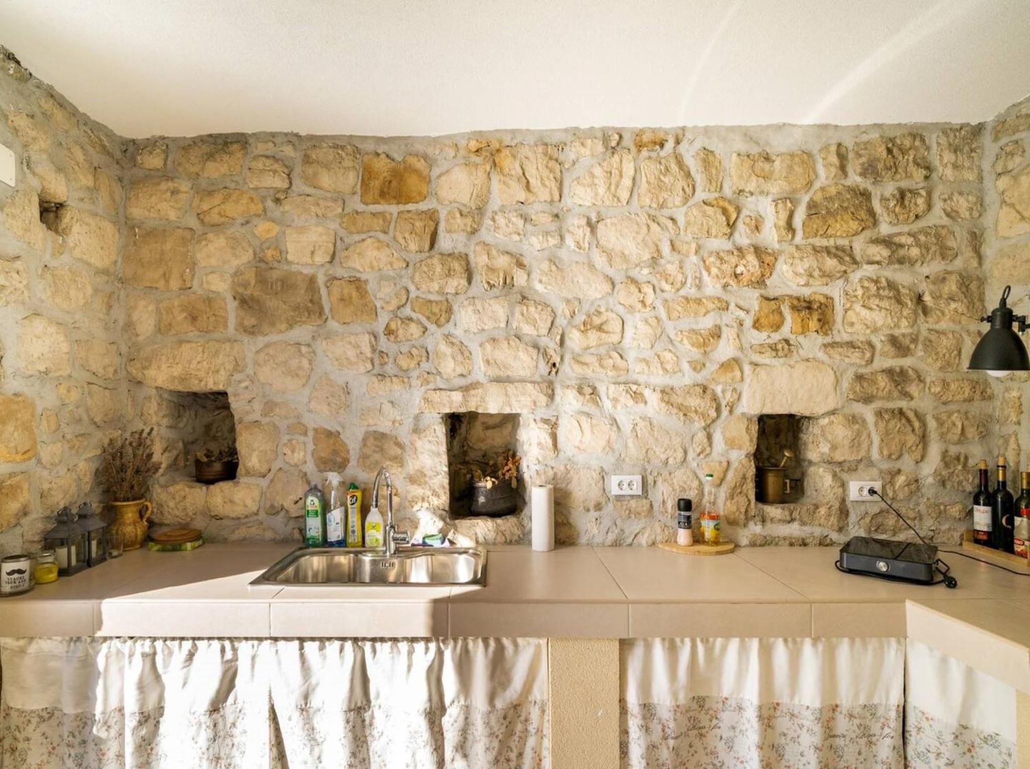Villa photo 3