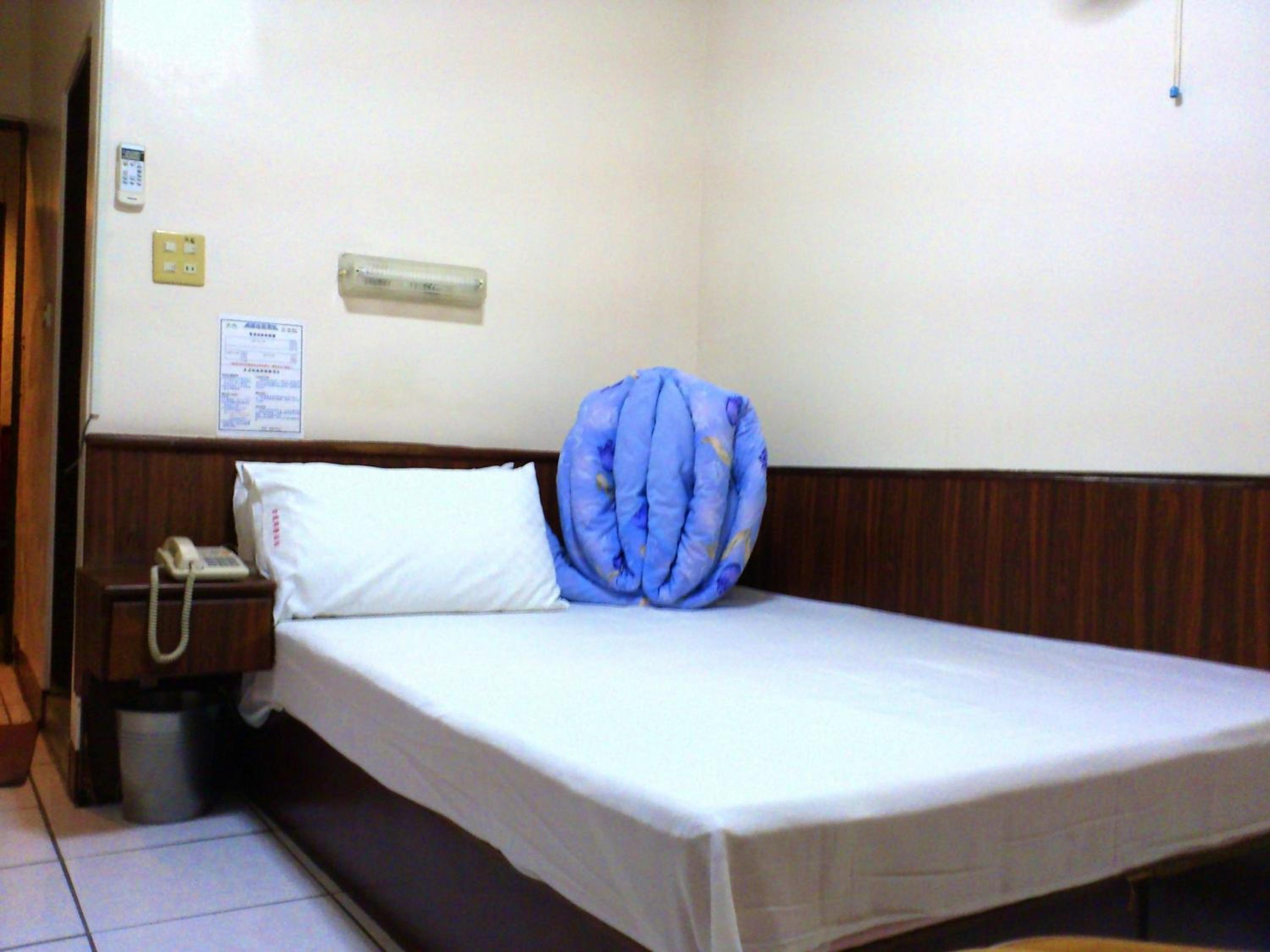 Standard Double Room - Photo 4