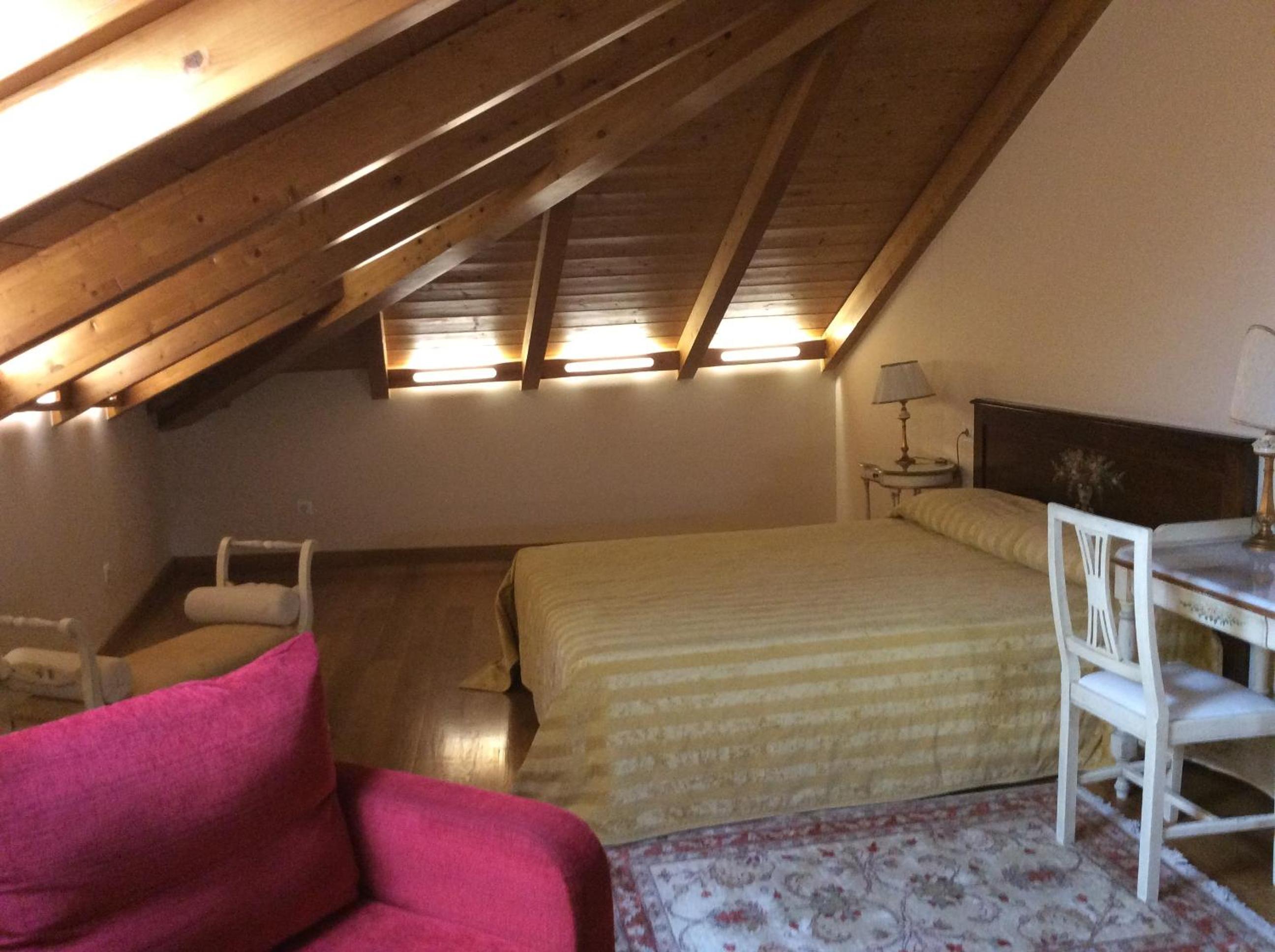 Triple Room - Attic