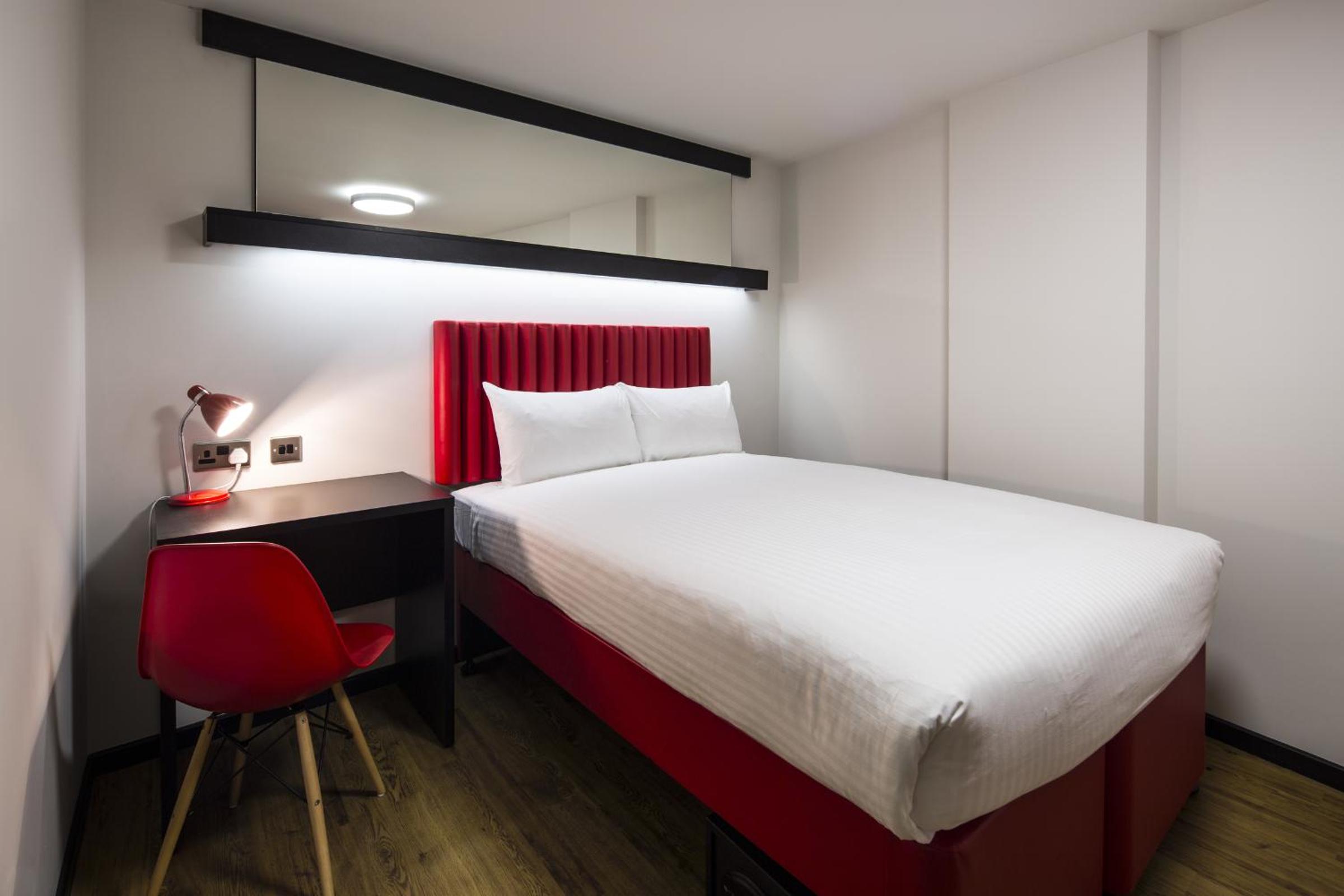 Double Room without Window photo 3