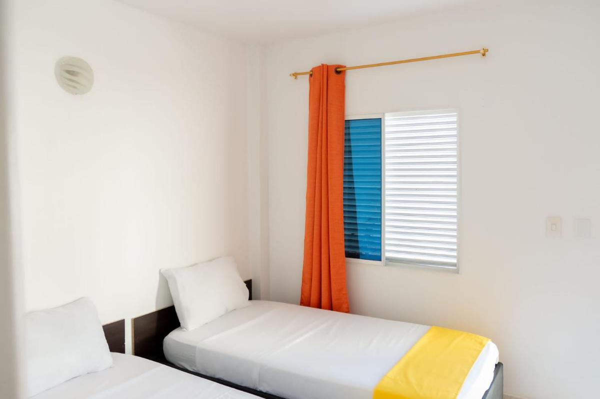 Budget Twin Room photo 2