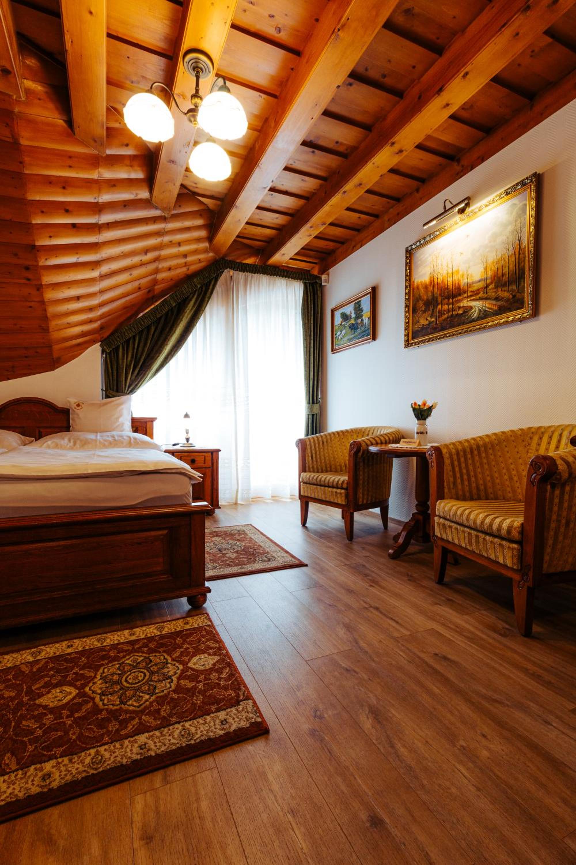 Double or Twin Room photo 3