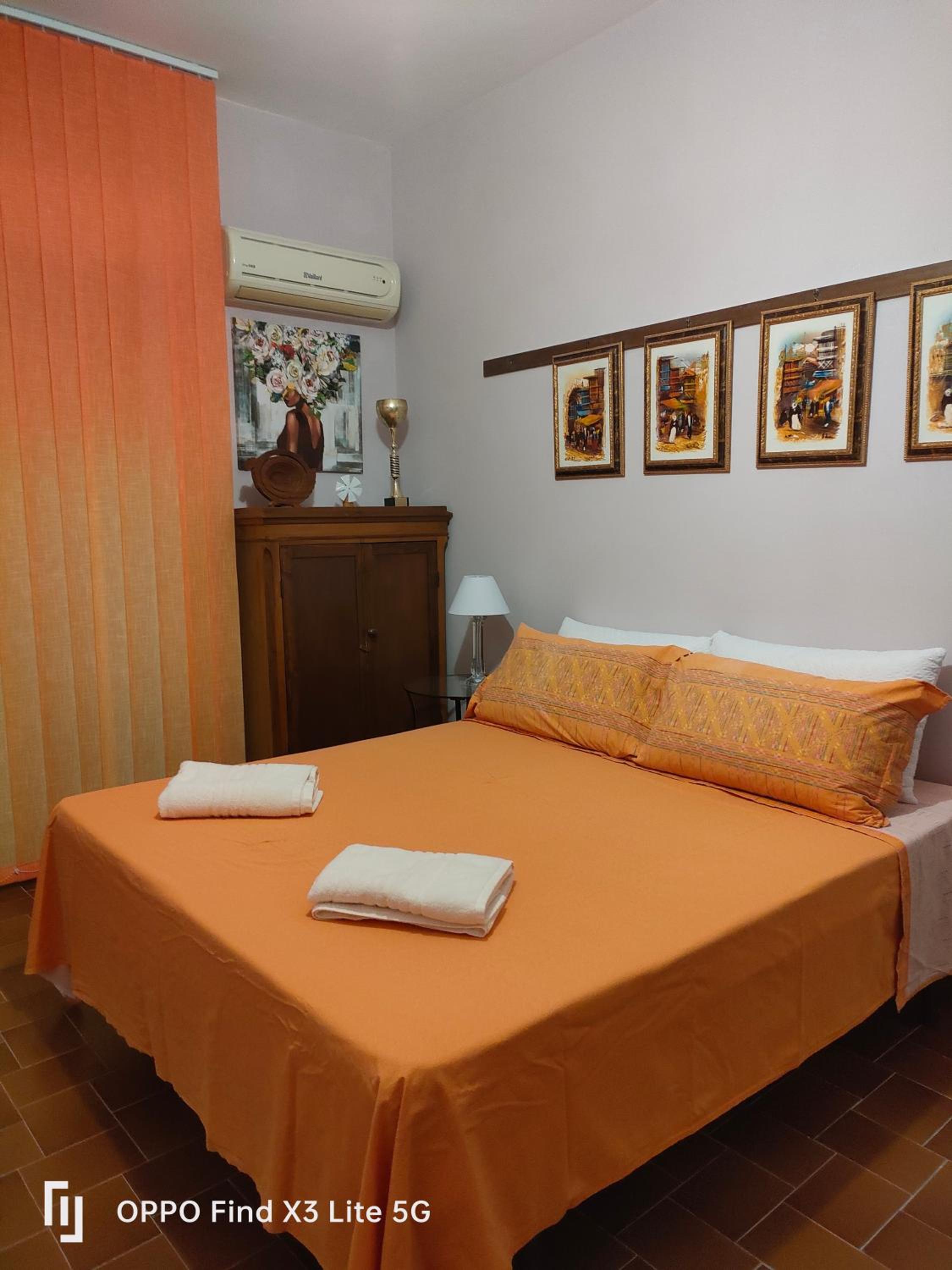 Deluxe Double or Twin Room photo 3
