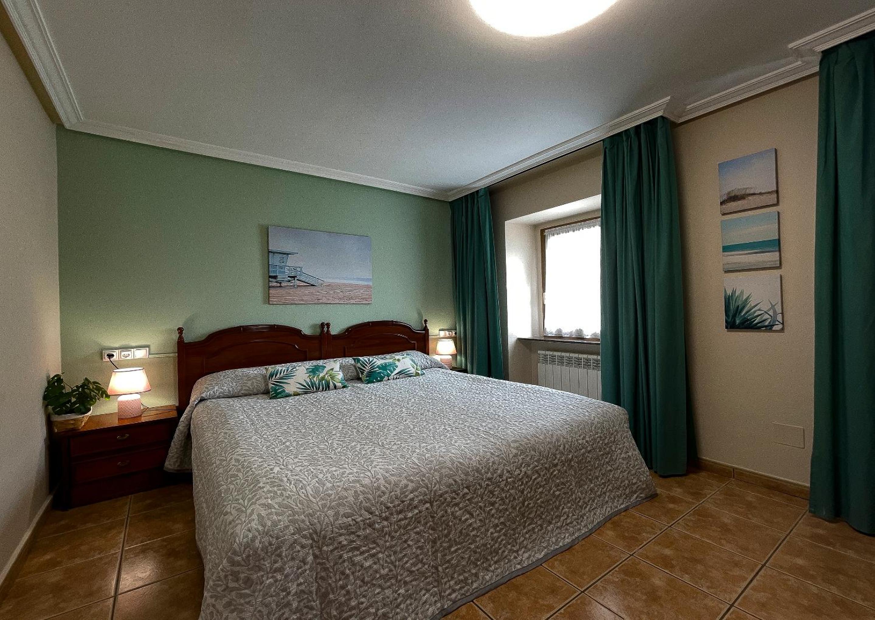 Double Room - Photo 5