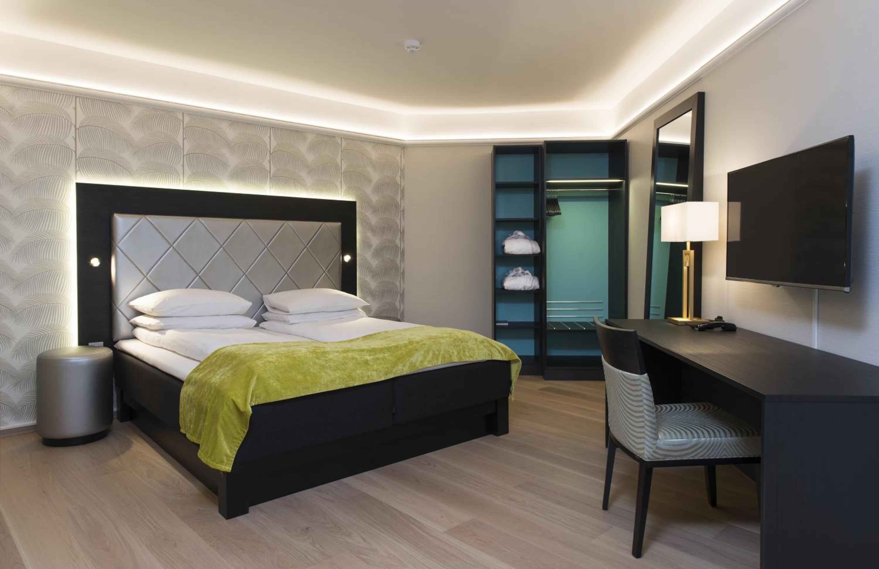 Business Double or Twin Room - Photo 6