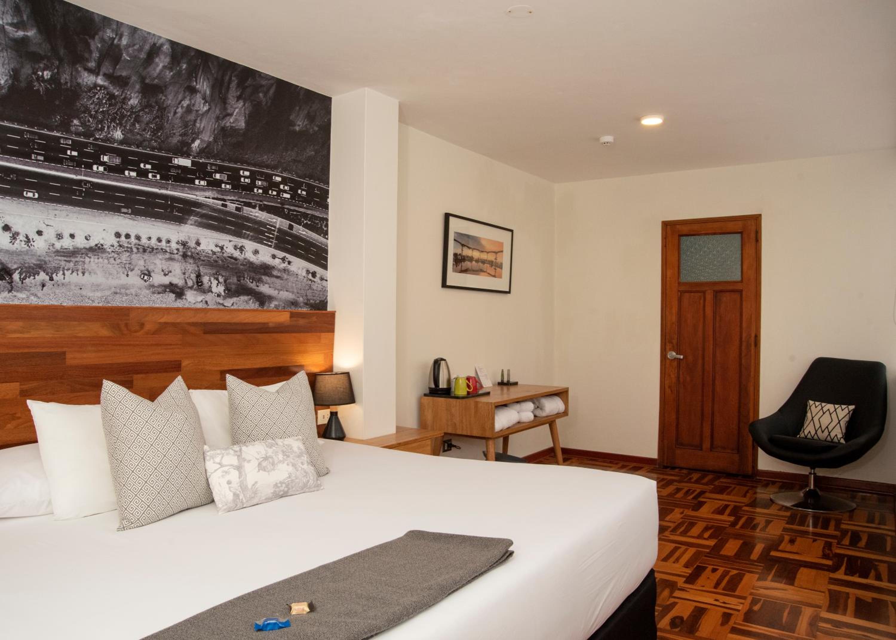 King Suite