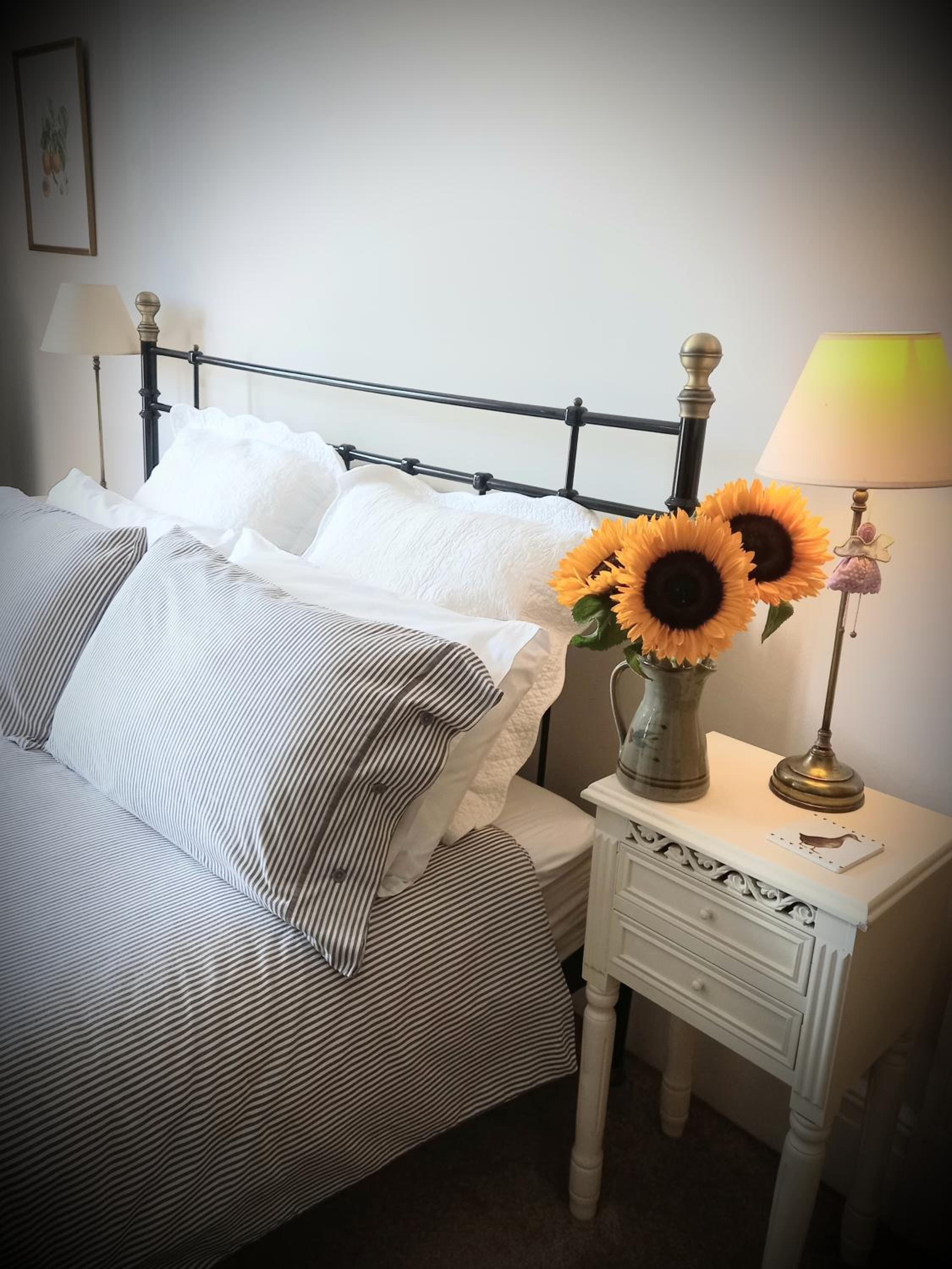Double Room with Shared Bathroom photo 1