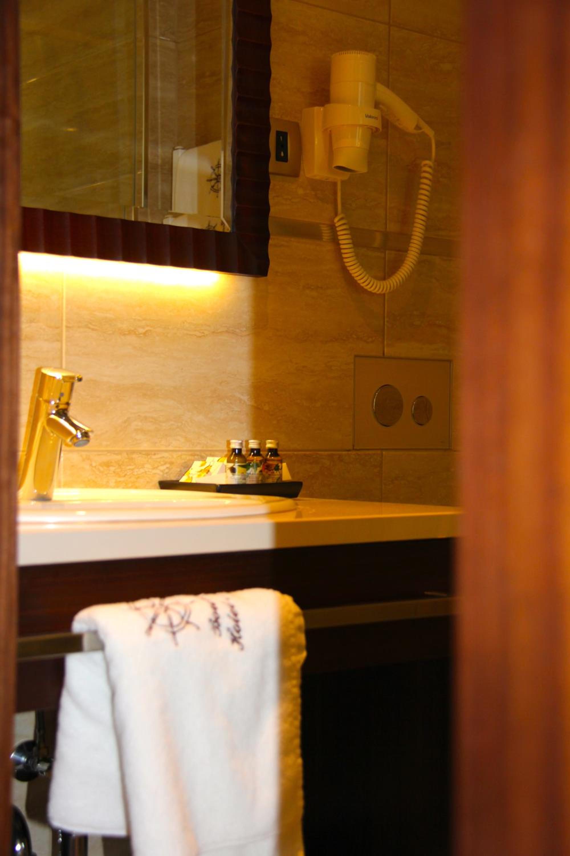Business Single Room photo 3