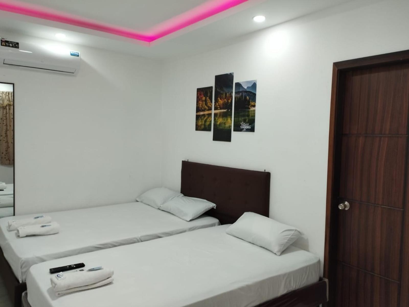 Twin Room photo 2