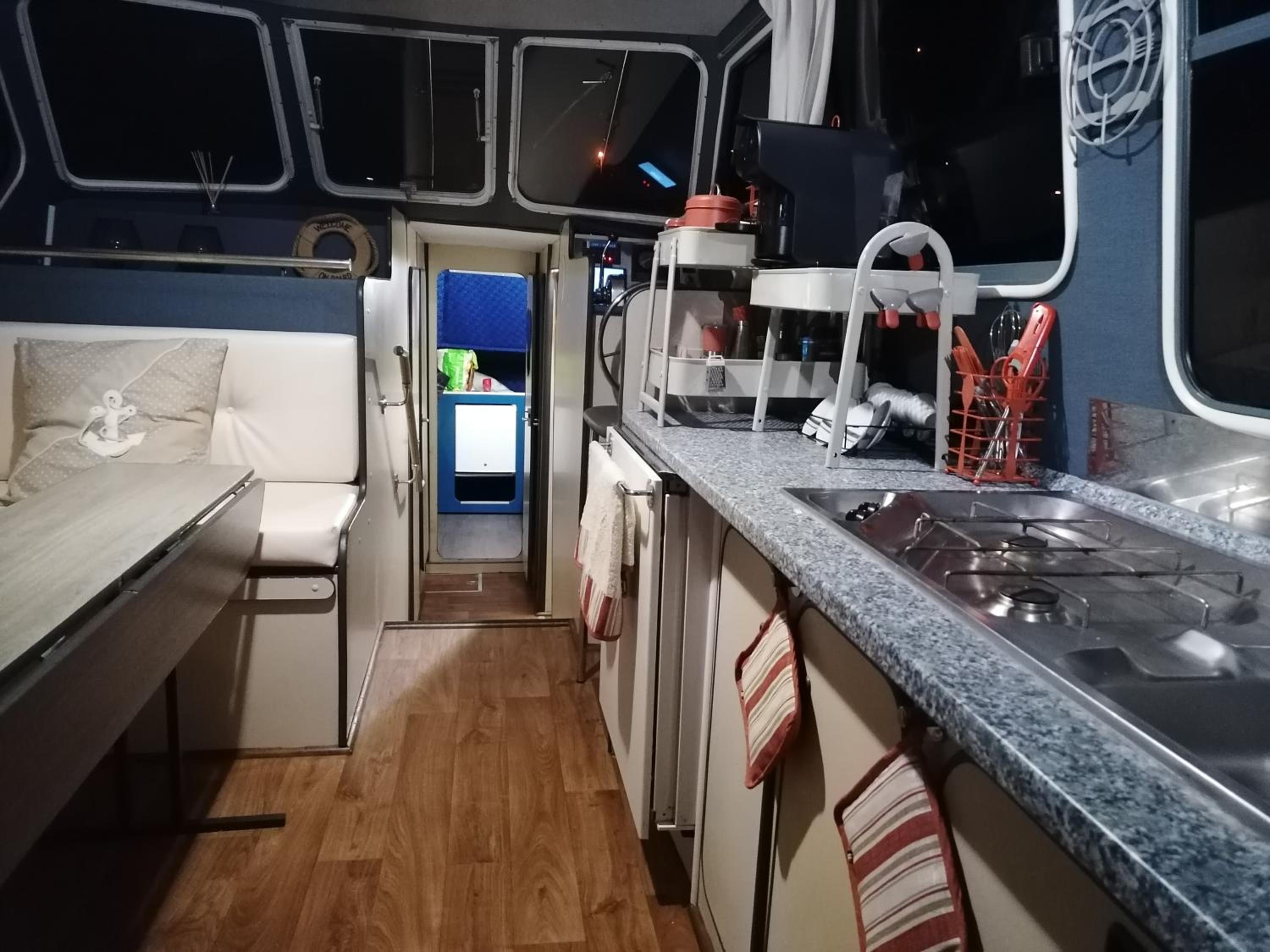 Family Cabin on Boat - Photo 6