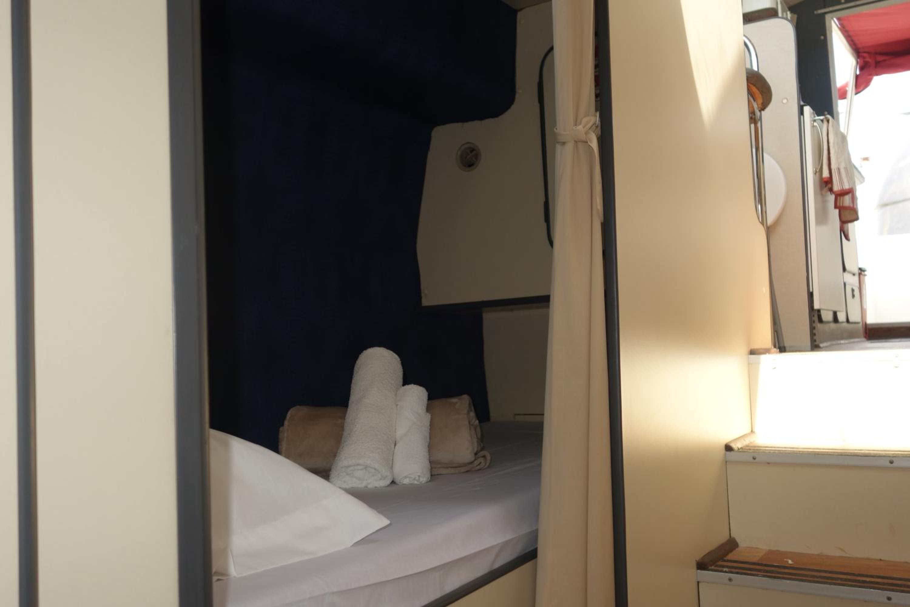 Family Cabin on Boat - Photo 22
