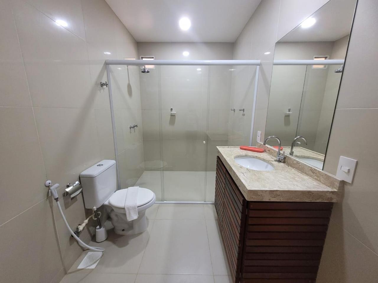 Double Room with Balcony and Sea View - Photo 2