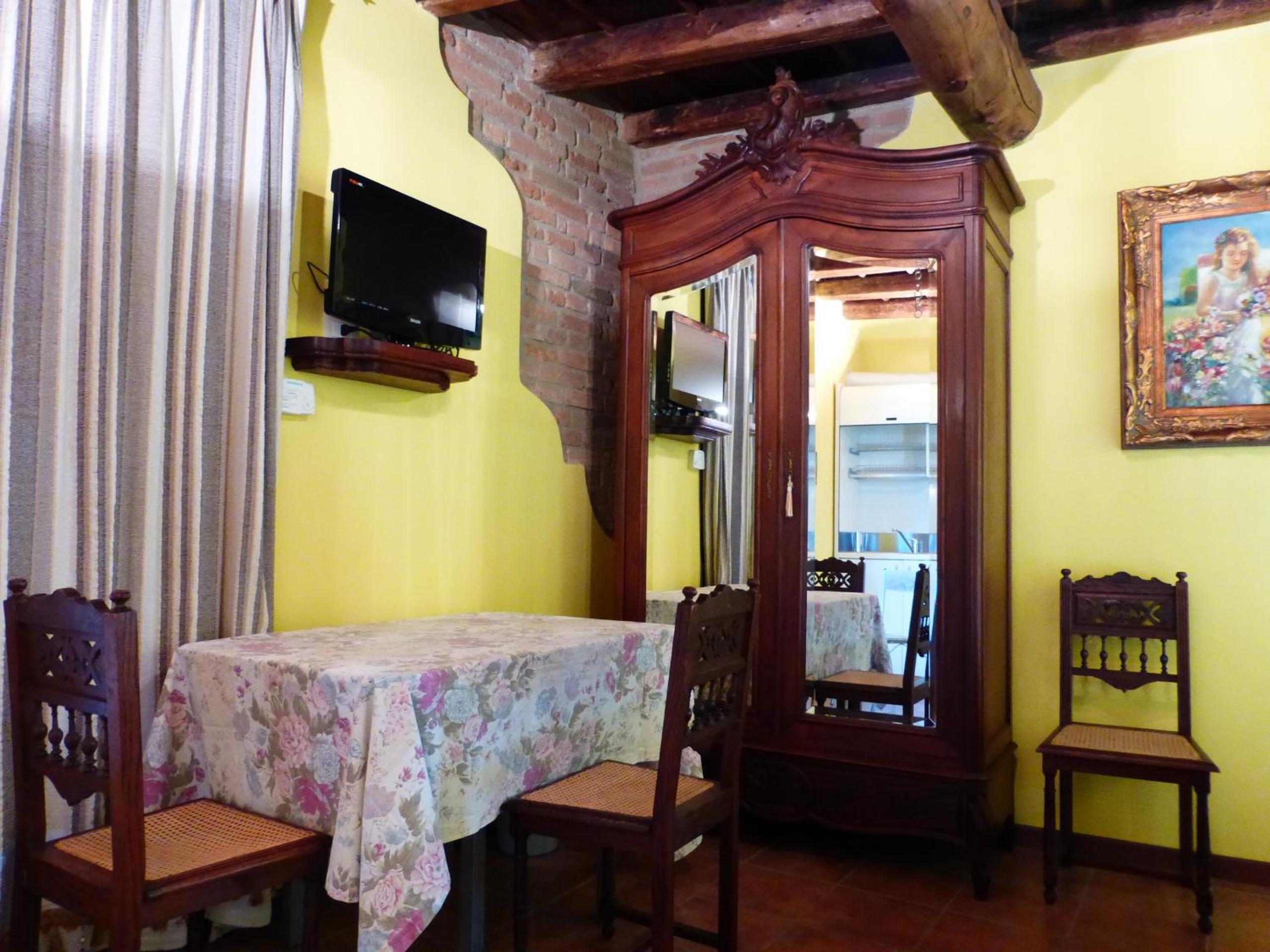 Double Room - Photo 2