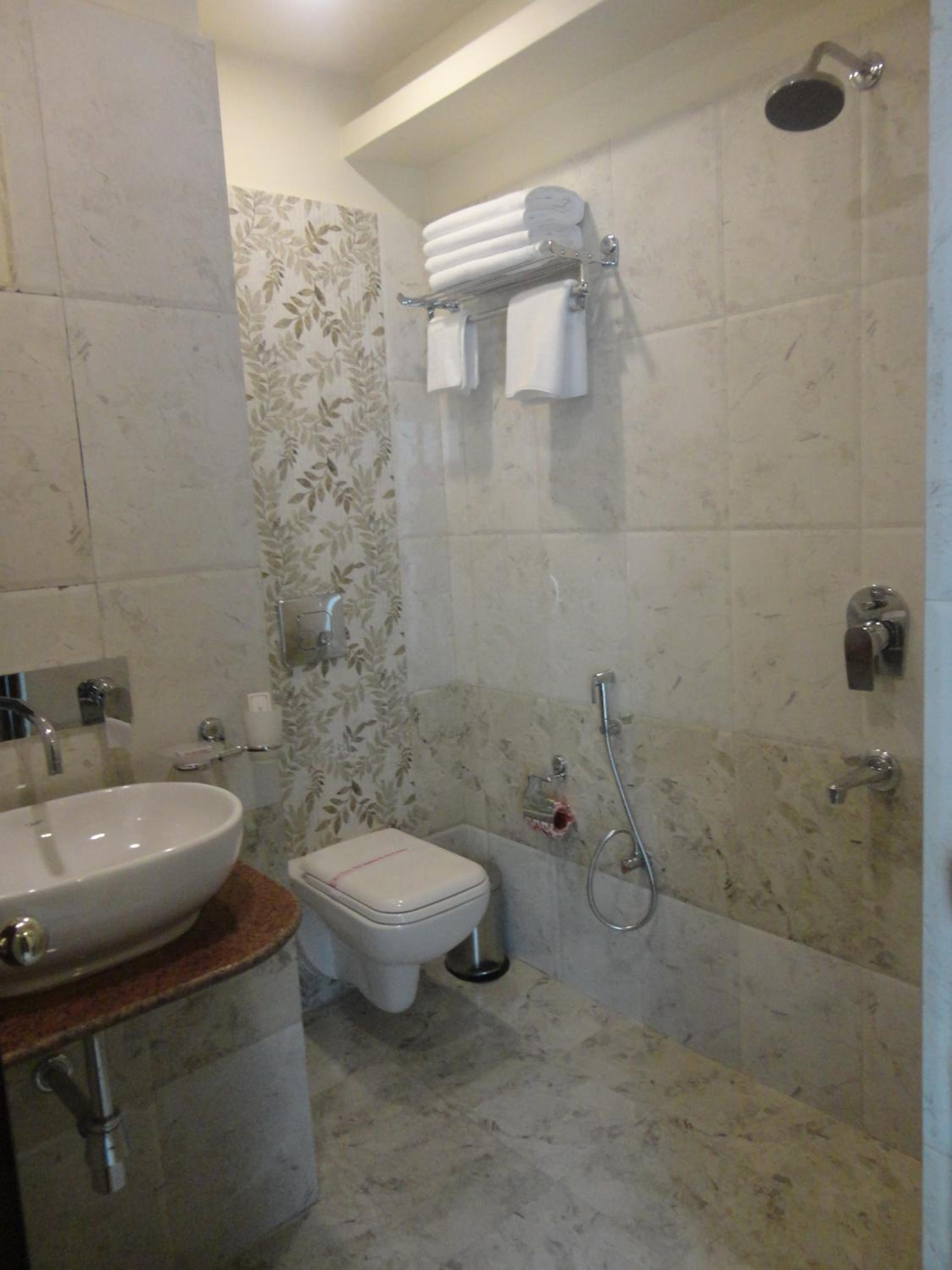 Superior Double Room with River View - Photo 2