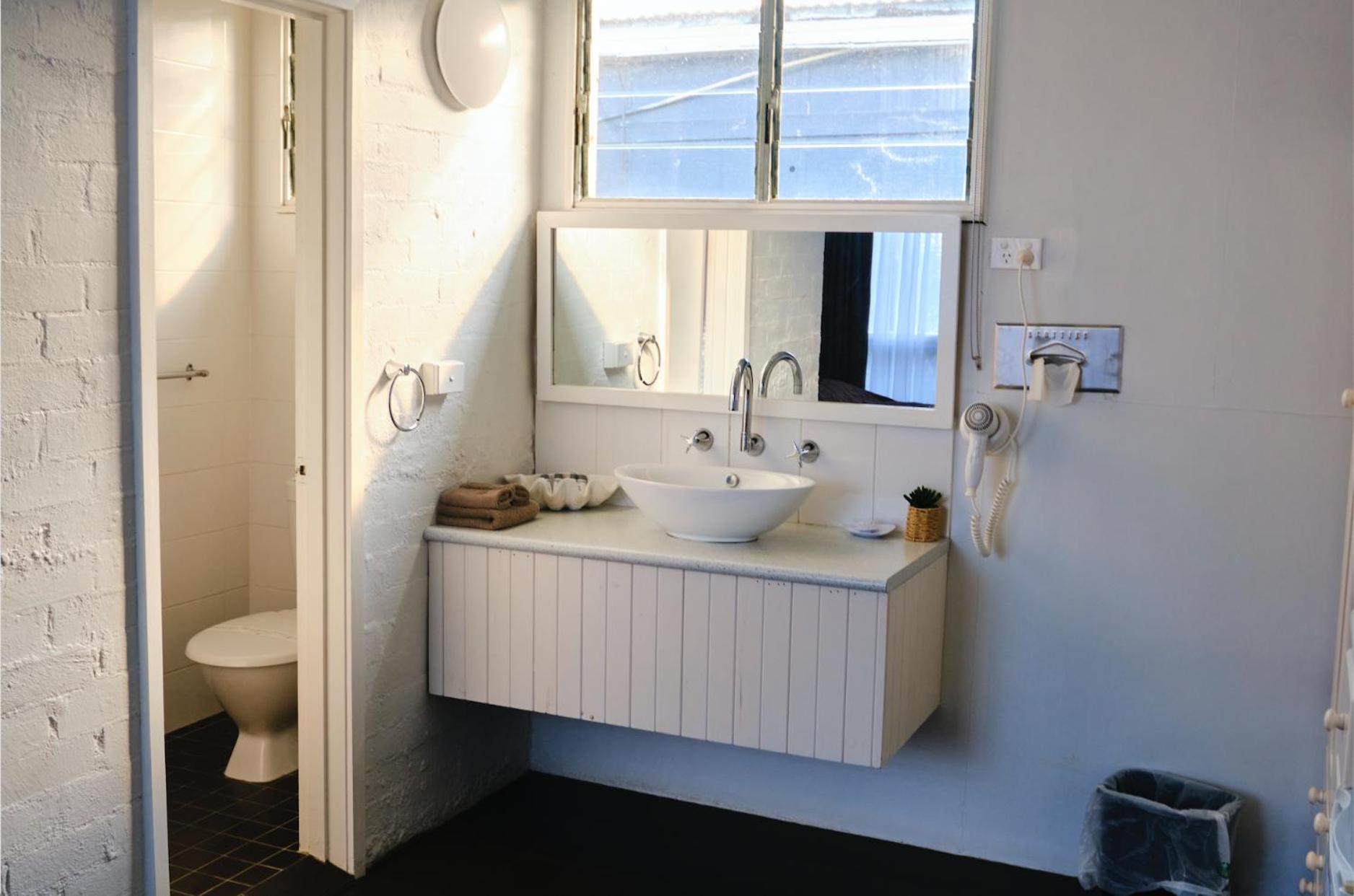 Standard Queen Room - Photo 3