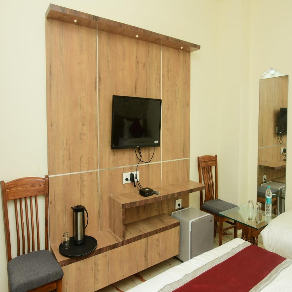 Executive Room - Photo 2