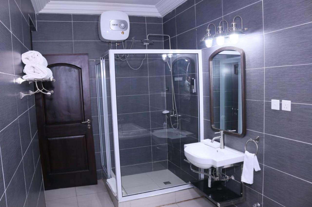 Executive Suite photo 3
