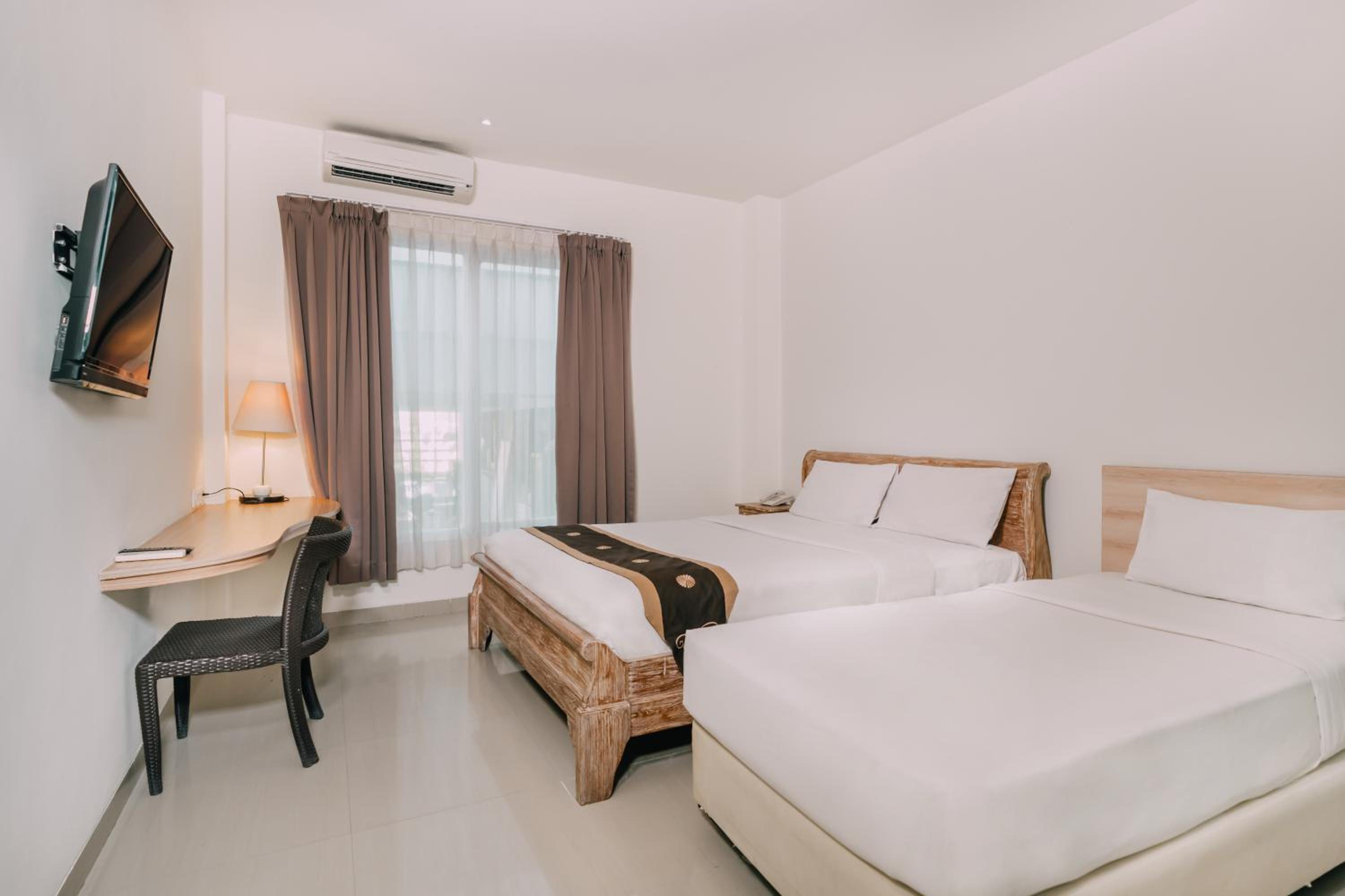 Deluxe Triple Room