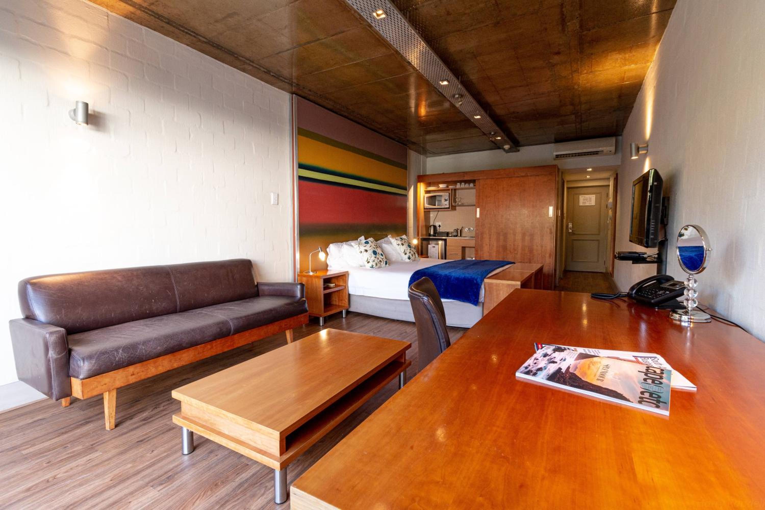 Deluxe Double or Twin Room photo 1