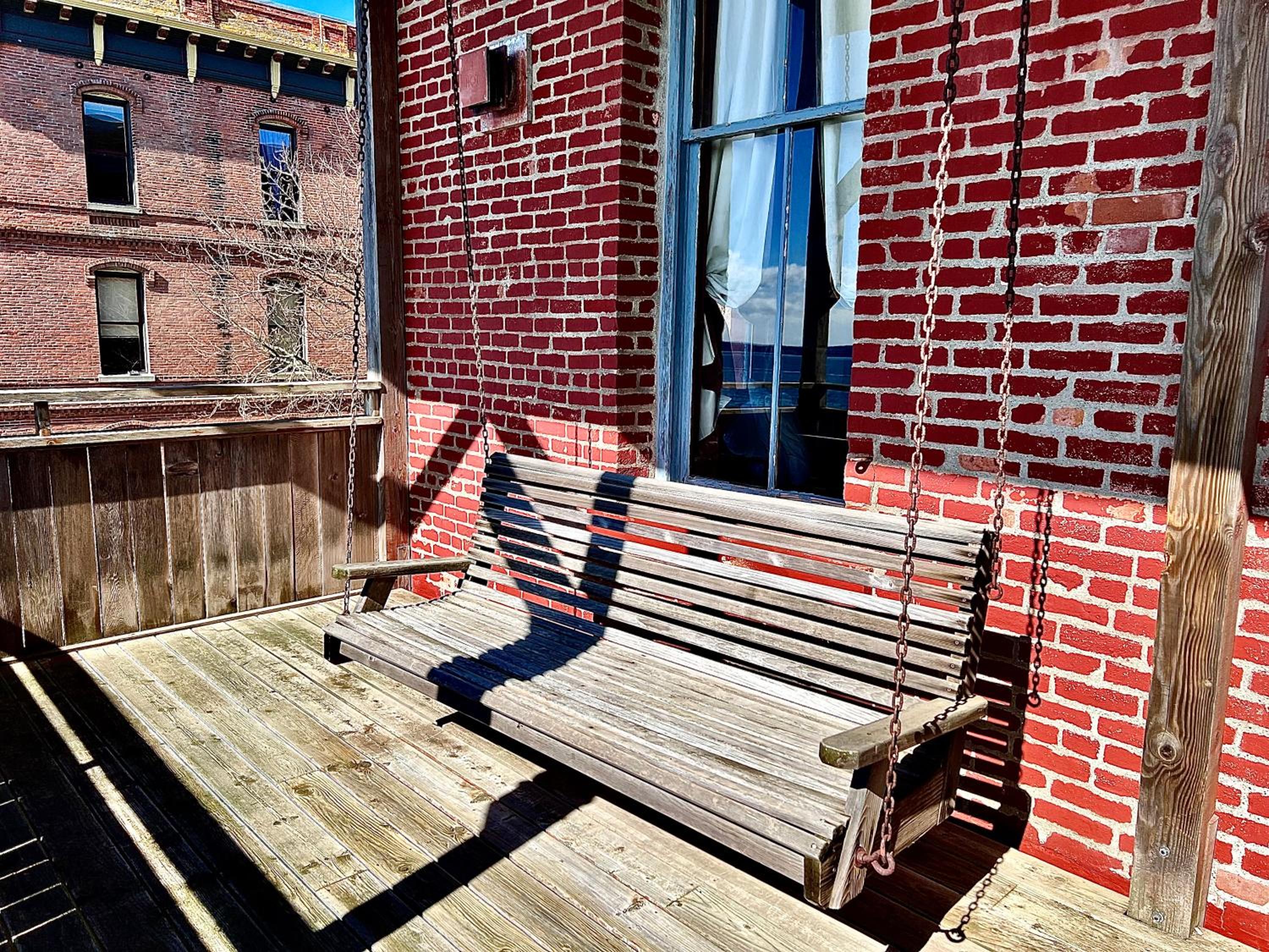 Suite # 5 - Ocean View Private Deck - No pets photo 3