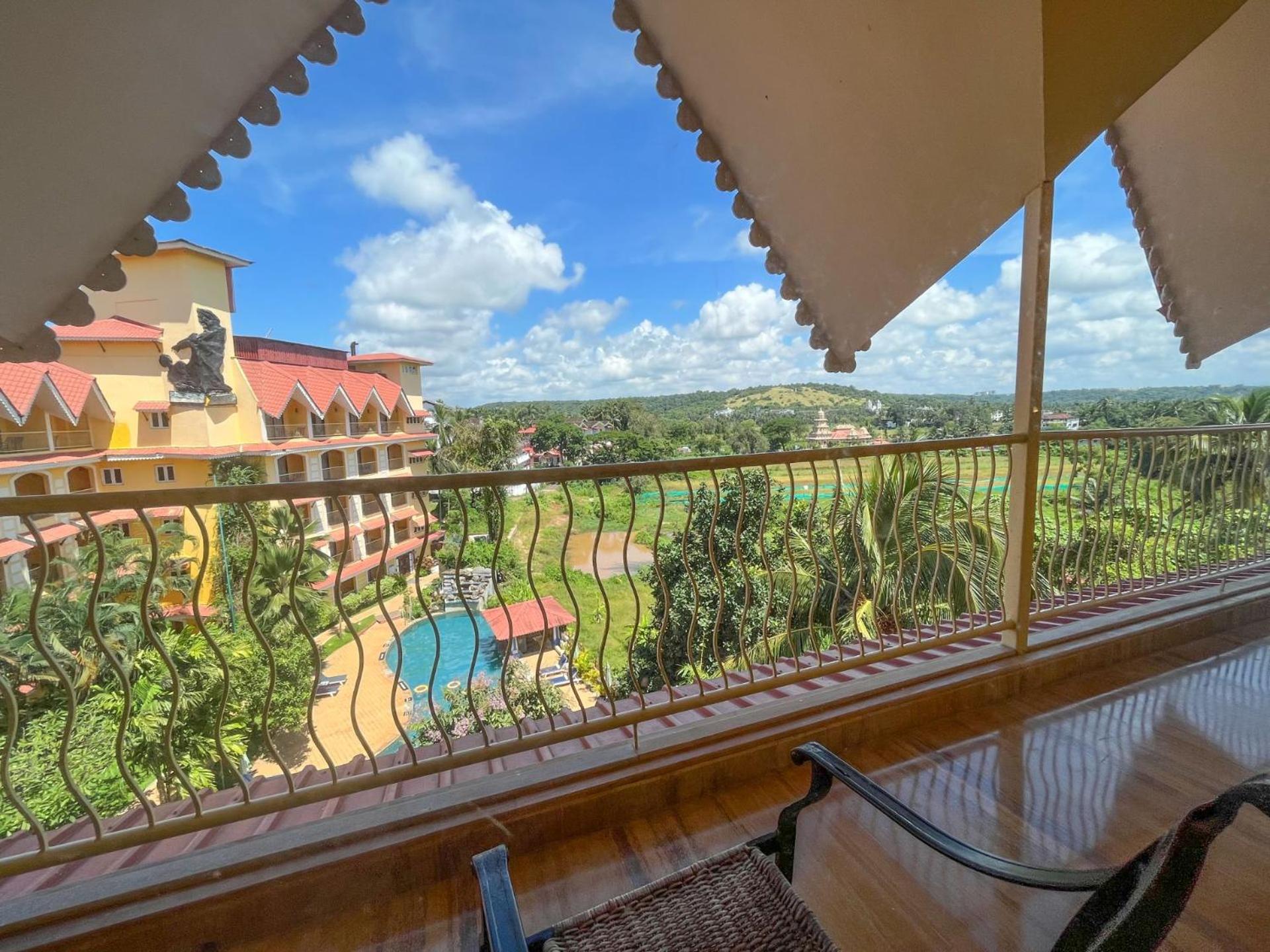 Suite Room - Photo 4